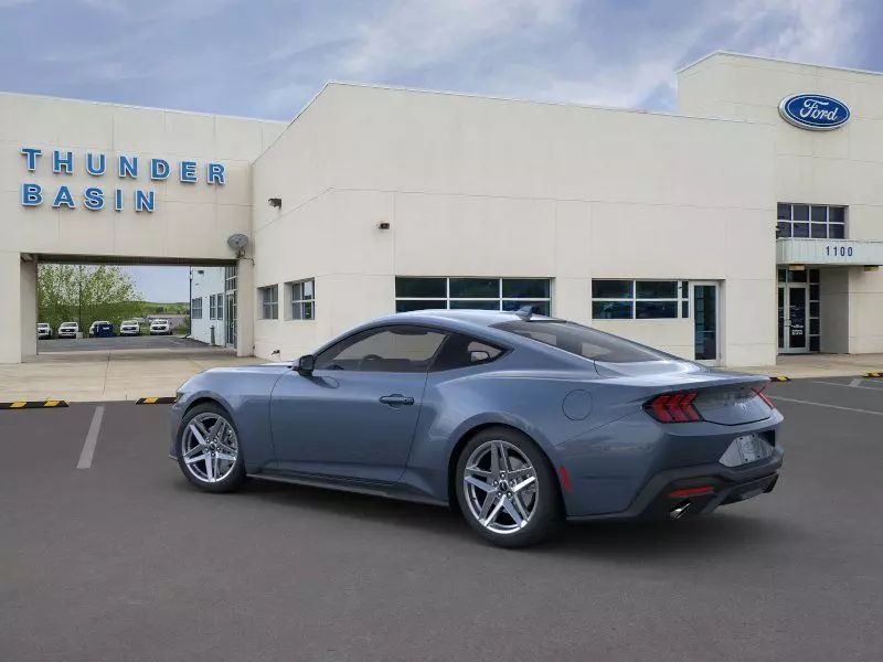 2024 Ford Mustang EcoBoost Premium photo 4
