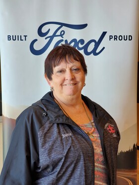 Staff member Joan Cater from ID_c146922ecbc8