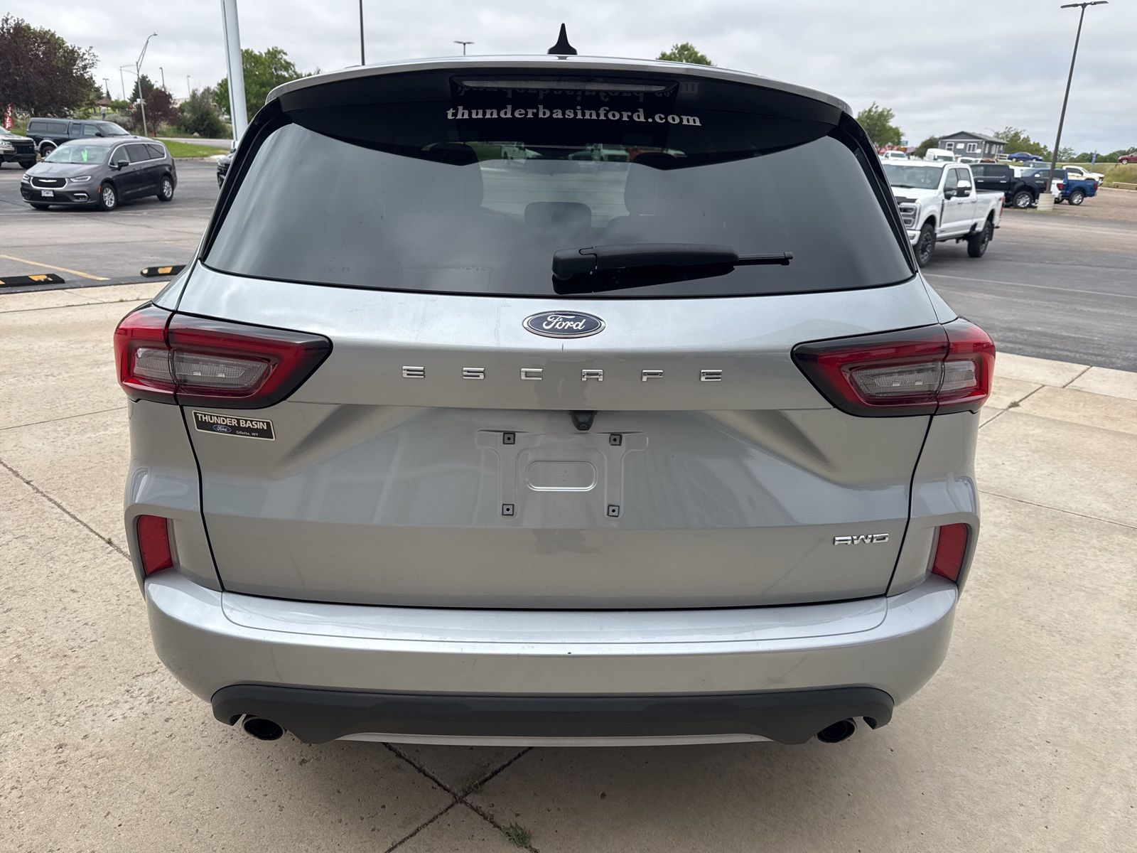 2024 Ford Escape ST-Line photo 2