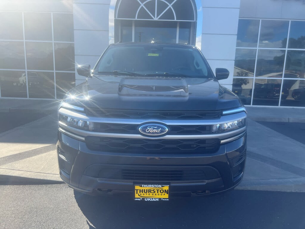 Used 2022 Ford Expedition Max XLT SUV