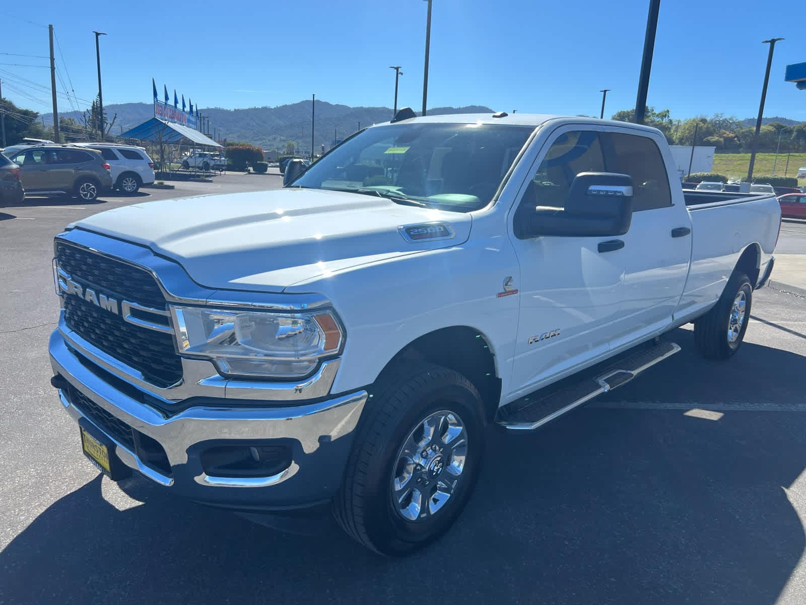 2024 Ram 2500 Big Horn Crew Cab 8' Box photo 6