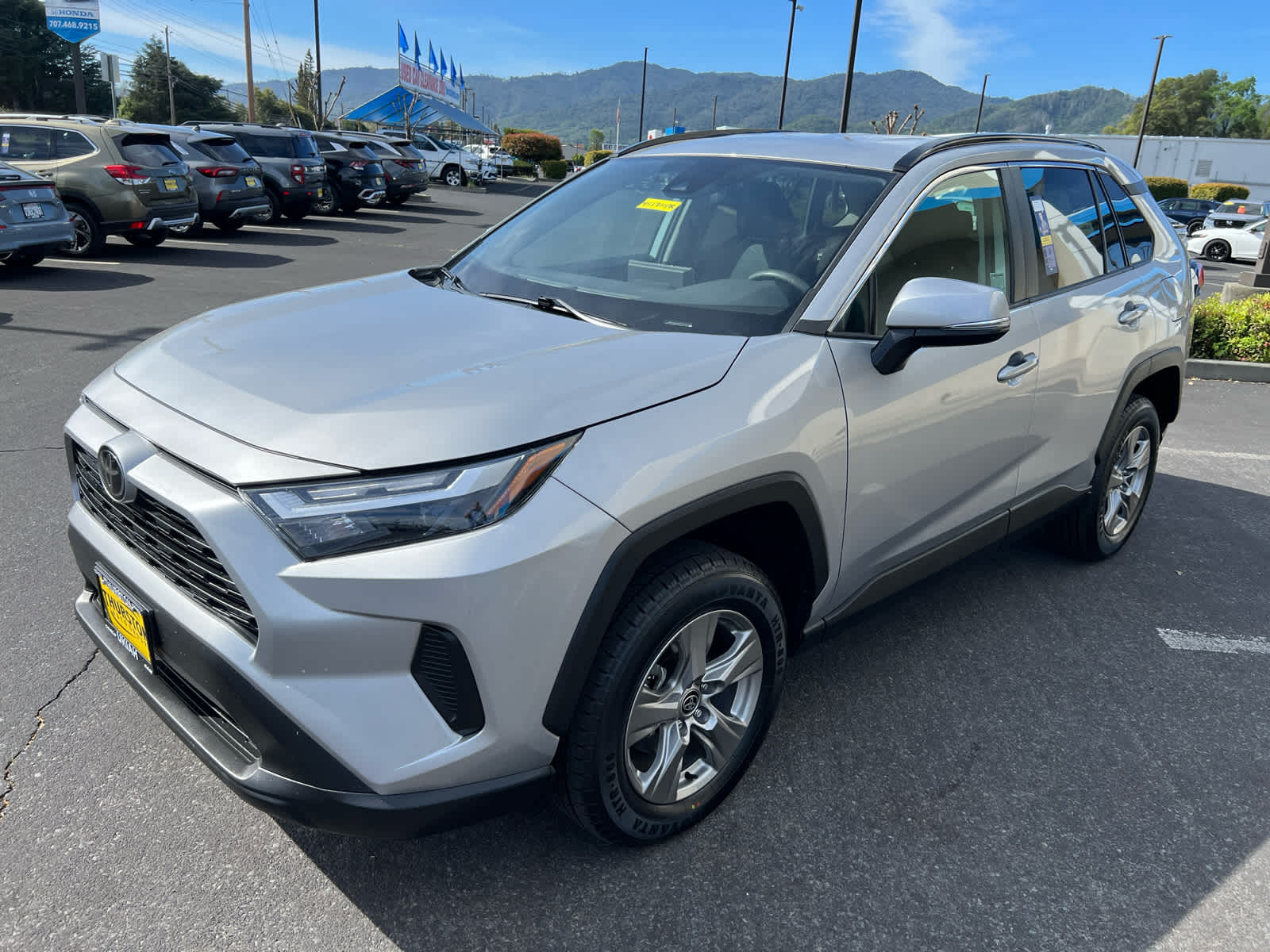 2024 Toyota RAV4 XLE (Natl) photo 6