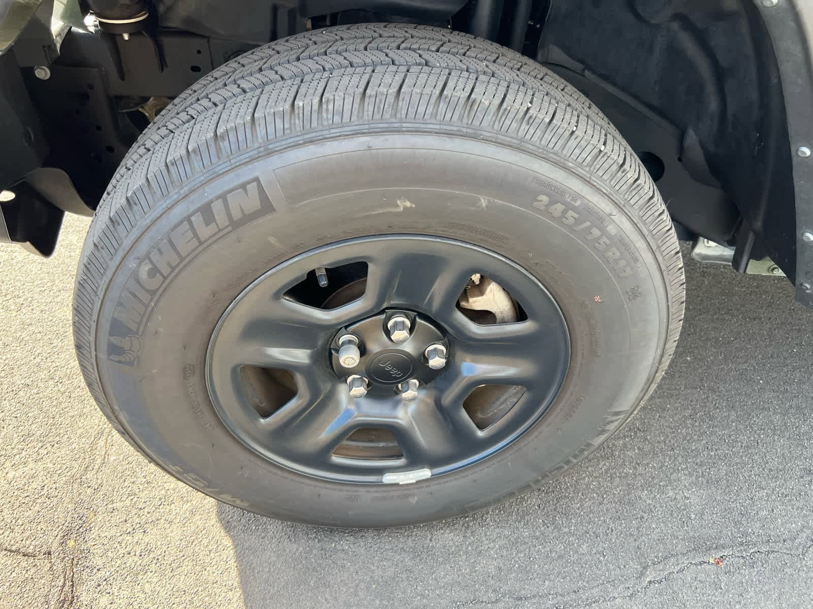 2022 Jeep Wrangler Sport photo 6