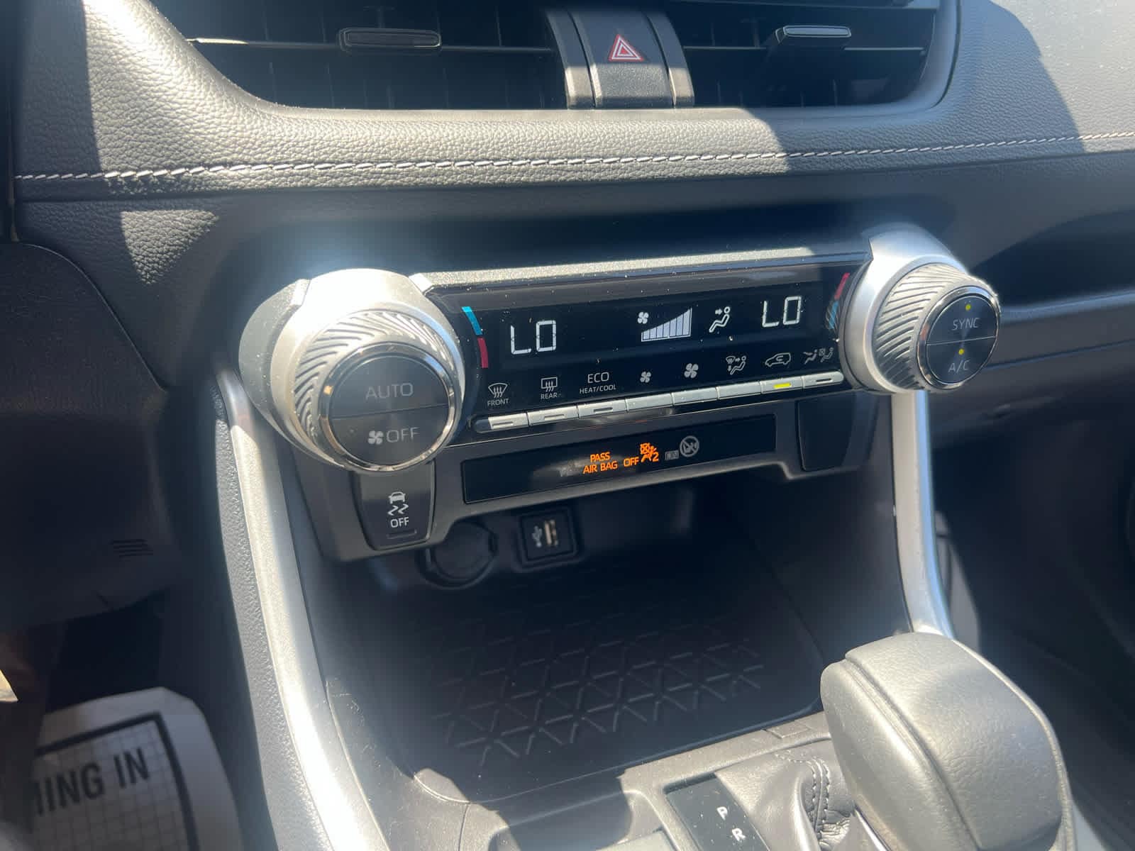 2025 Toyota RAV4 LE - Photo 19