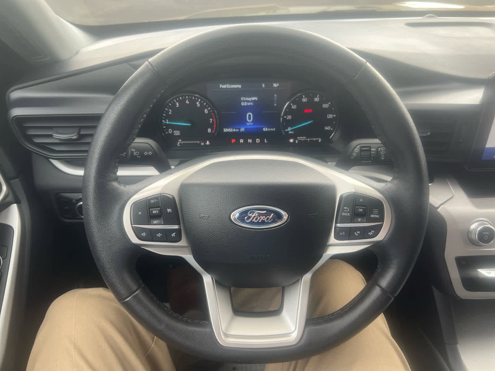 2024 Ford Explorer XLT - Photo 16