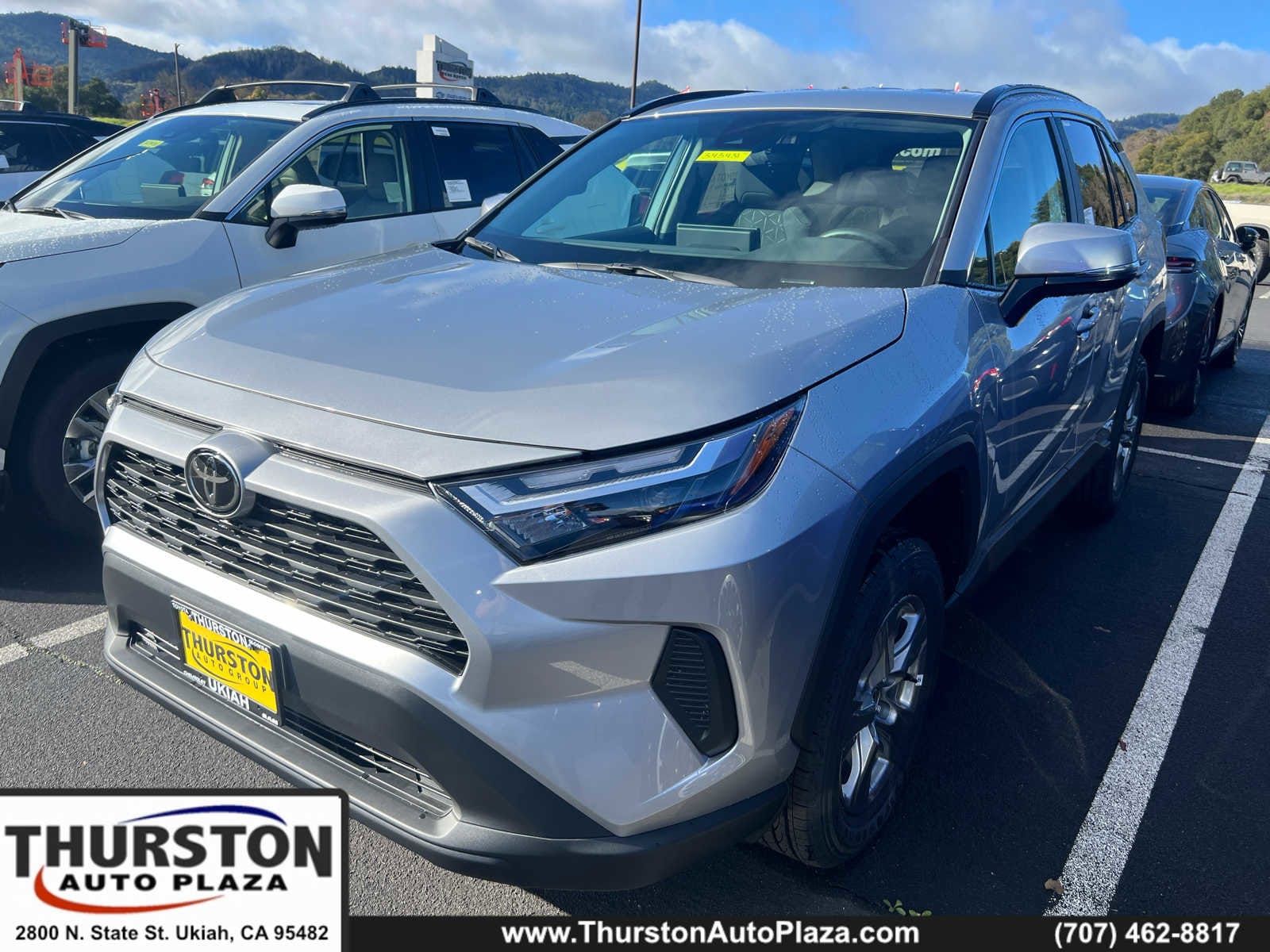 2025 Toyota RAV4 XLE's photo