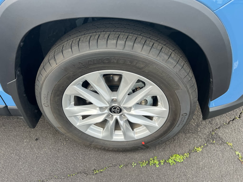 New 2026 Toyota Corolla Cross LE SUV