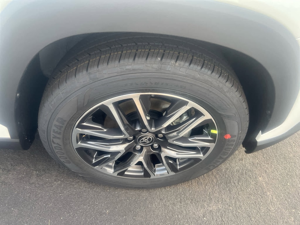 New 2026 Toyota Corolla Cross XLE SUV