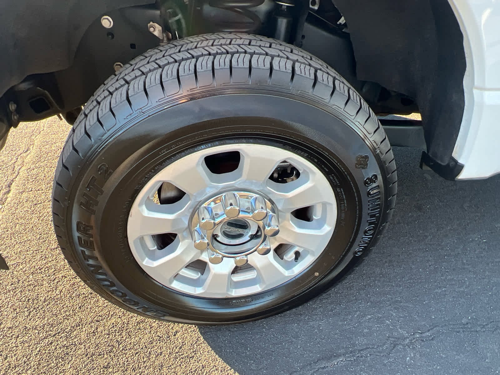 2023 Ford Super Duty F-250 SRW XL photo 6