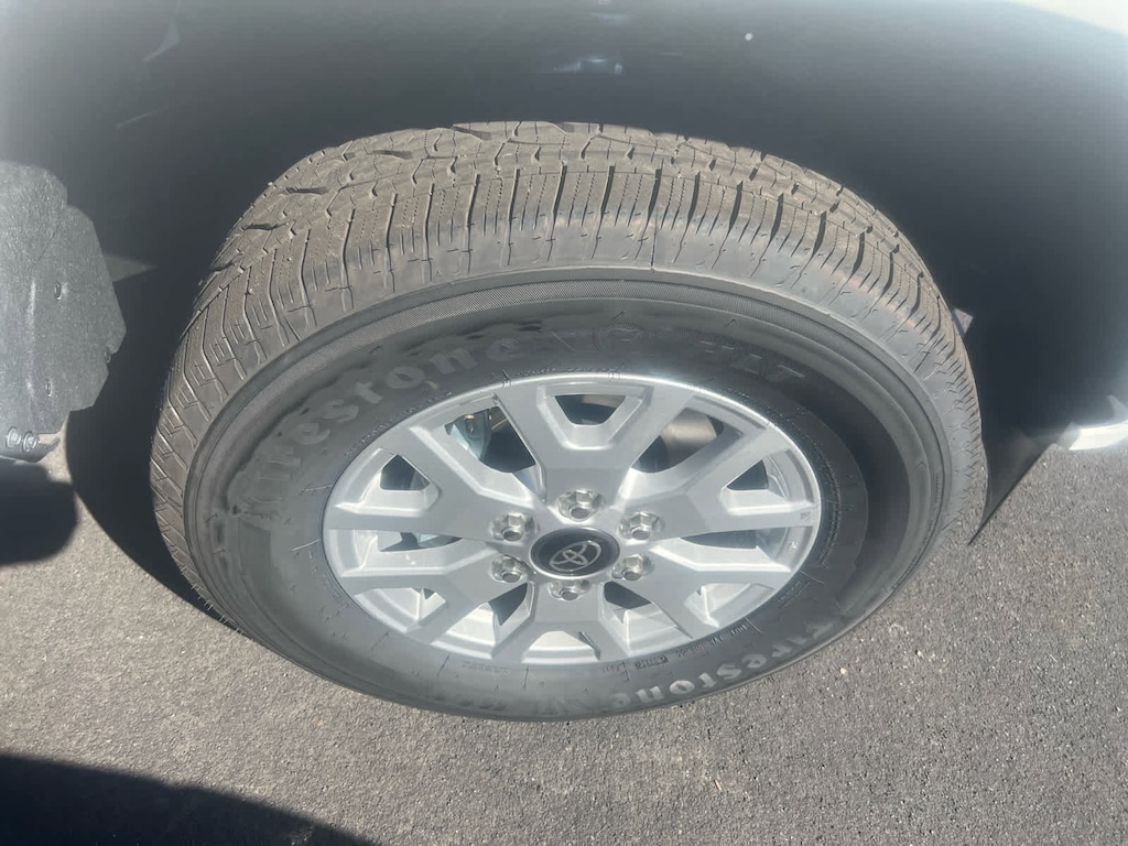 New 2025 Toyota Tacoma SR5 Truck Double Cab