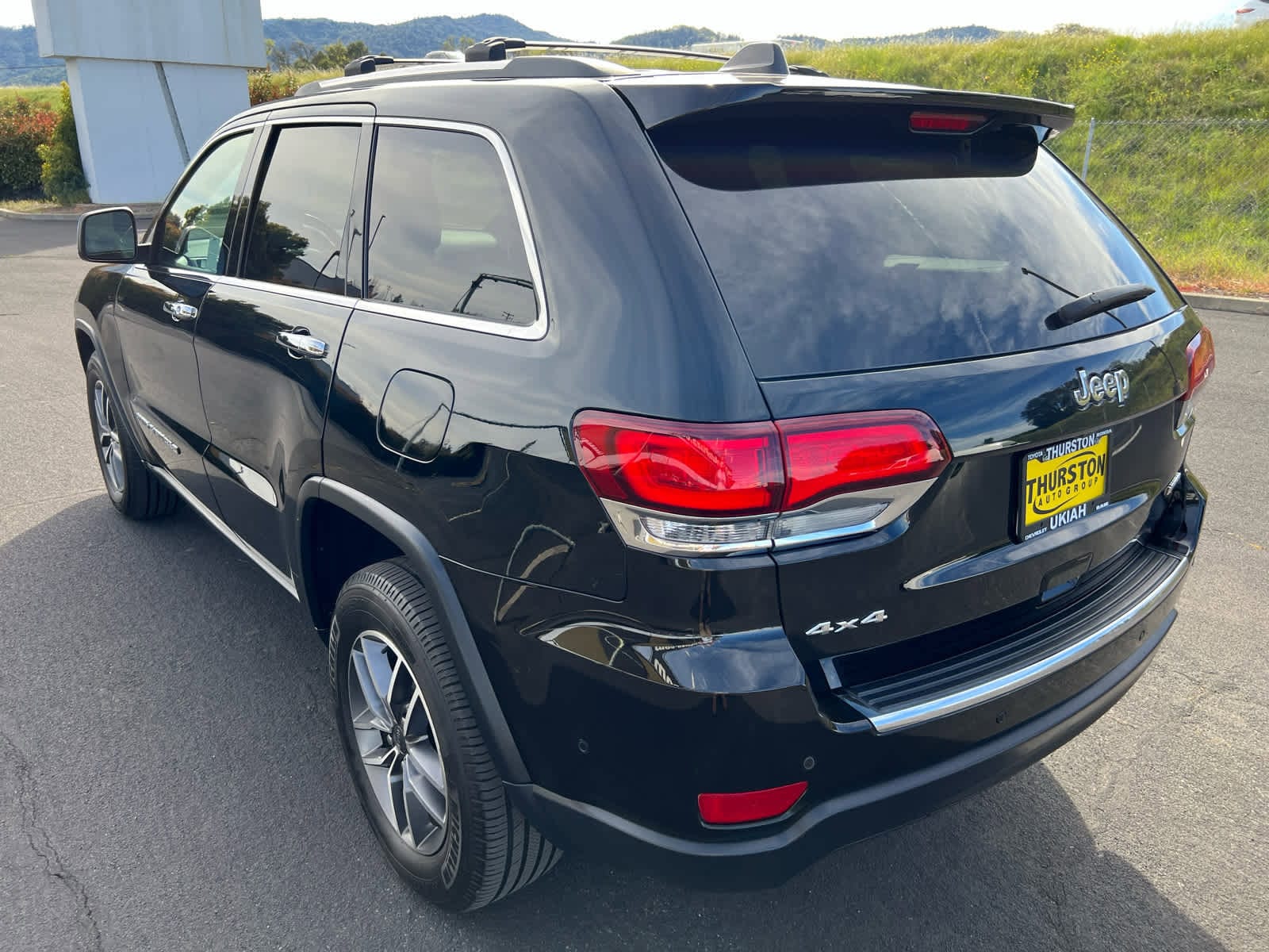 2022 Jeep Grand+cherokee+wk Limited photo 3