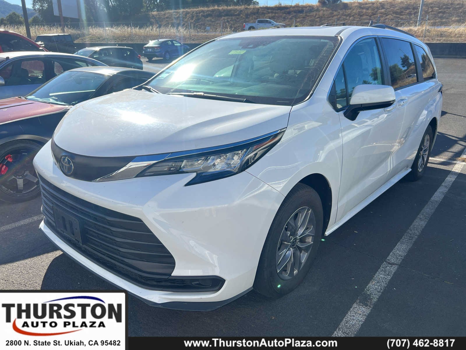 2023 Toyota Sienna LE