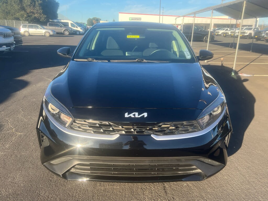 Used 2023 Kia Forte LXS Sedan