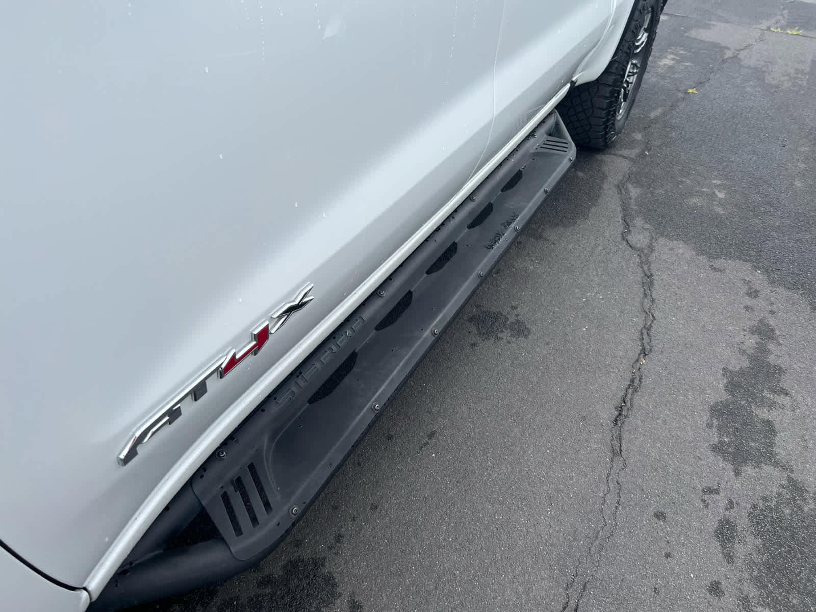 2024 Gmc Sierra+1500 At4x photo 3