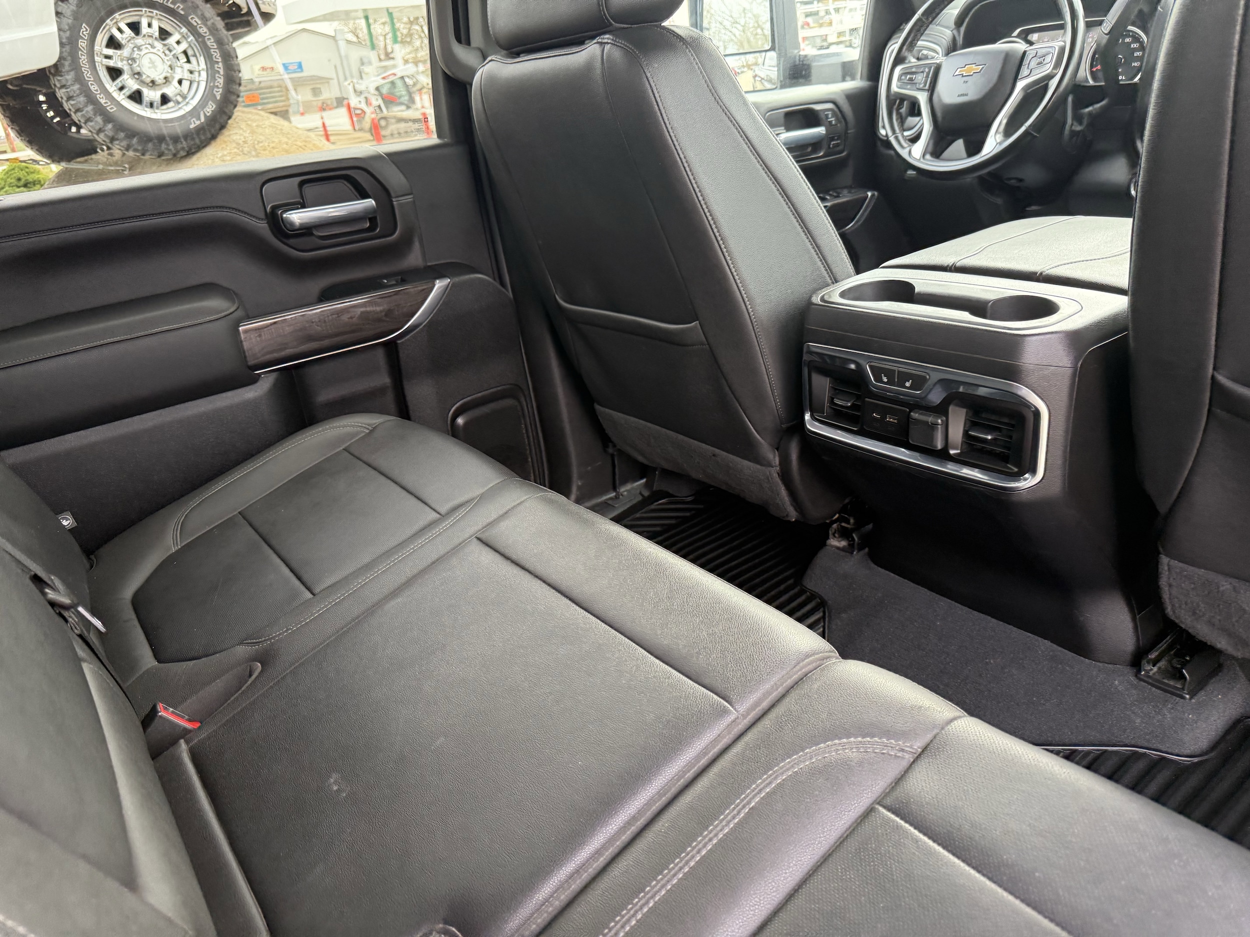 2023 Chevrolet Silverado 3500HD LTZ - Photo 31