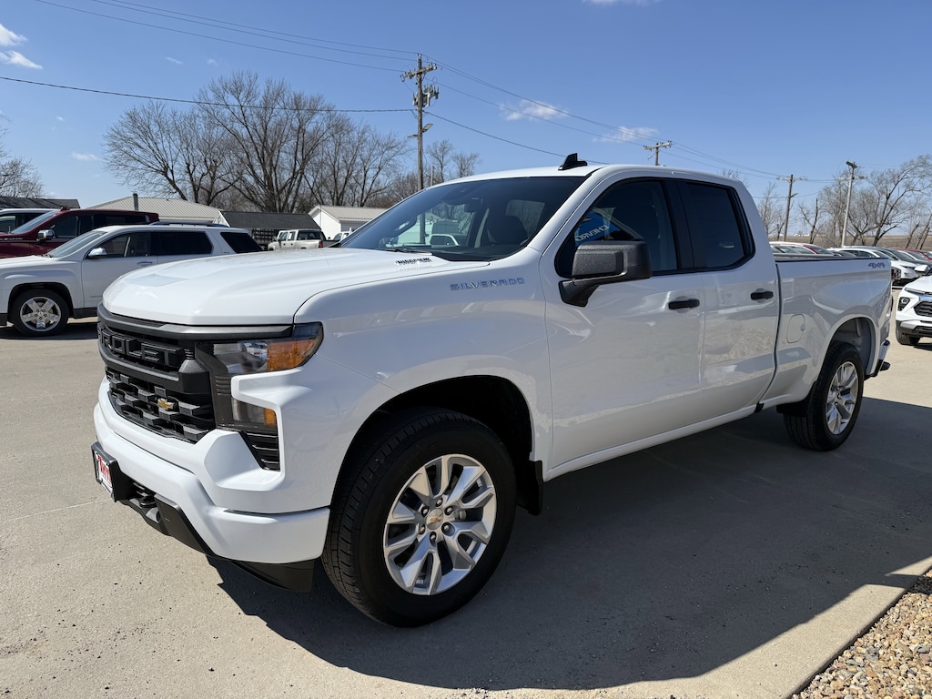 New 2026 Chevrolet Silverado 1500 Custom Truck