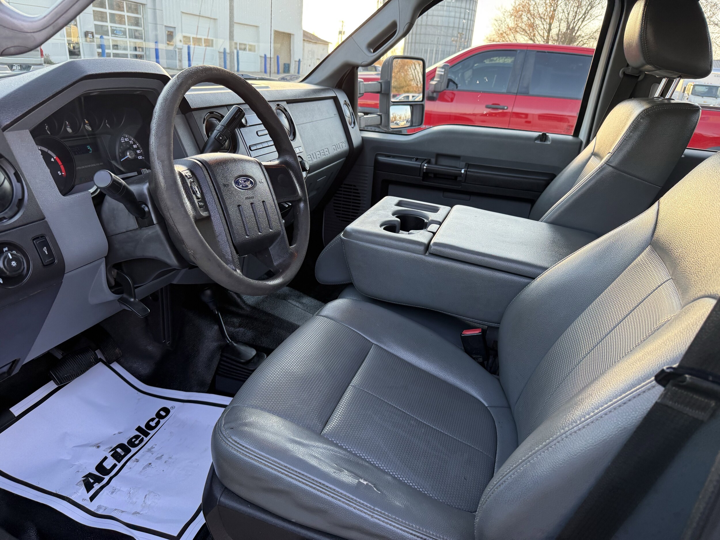 2013 Ford F-450 Super Duty Chassis Cab XL - Photo 14