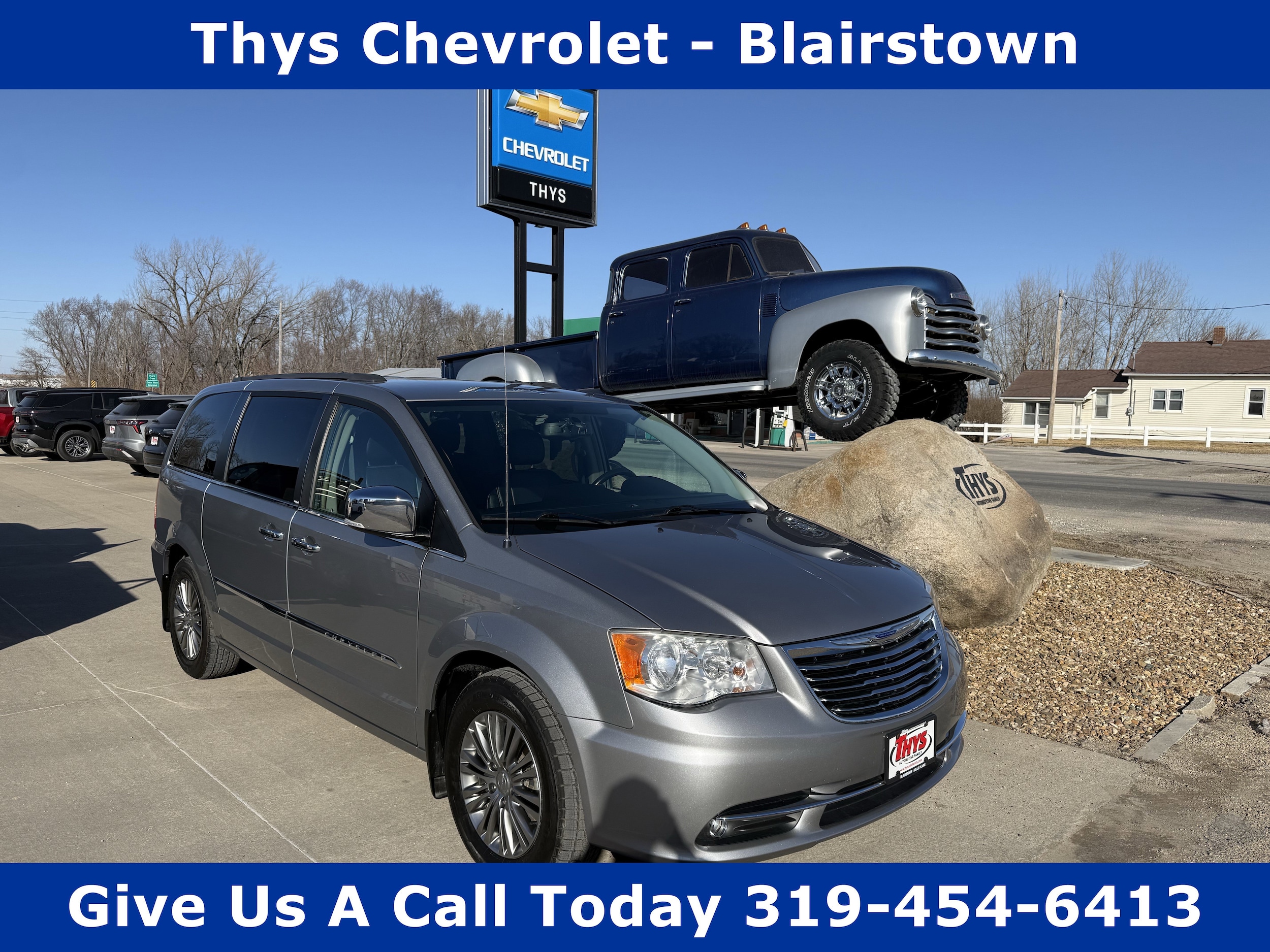 2014 Chrysler Town & Country Touring-L