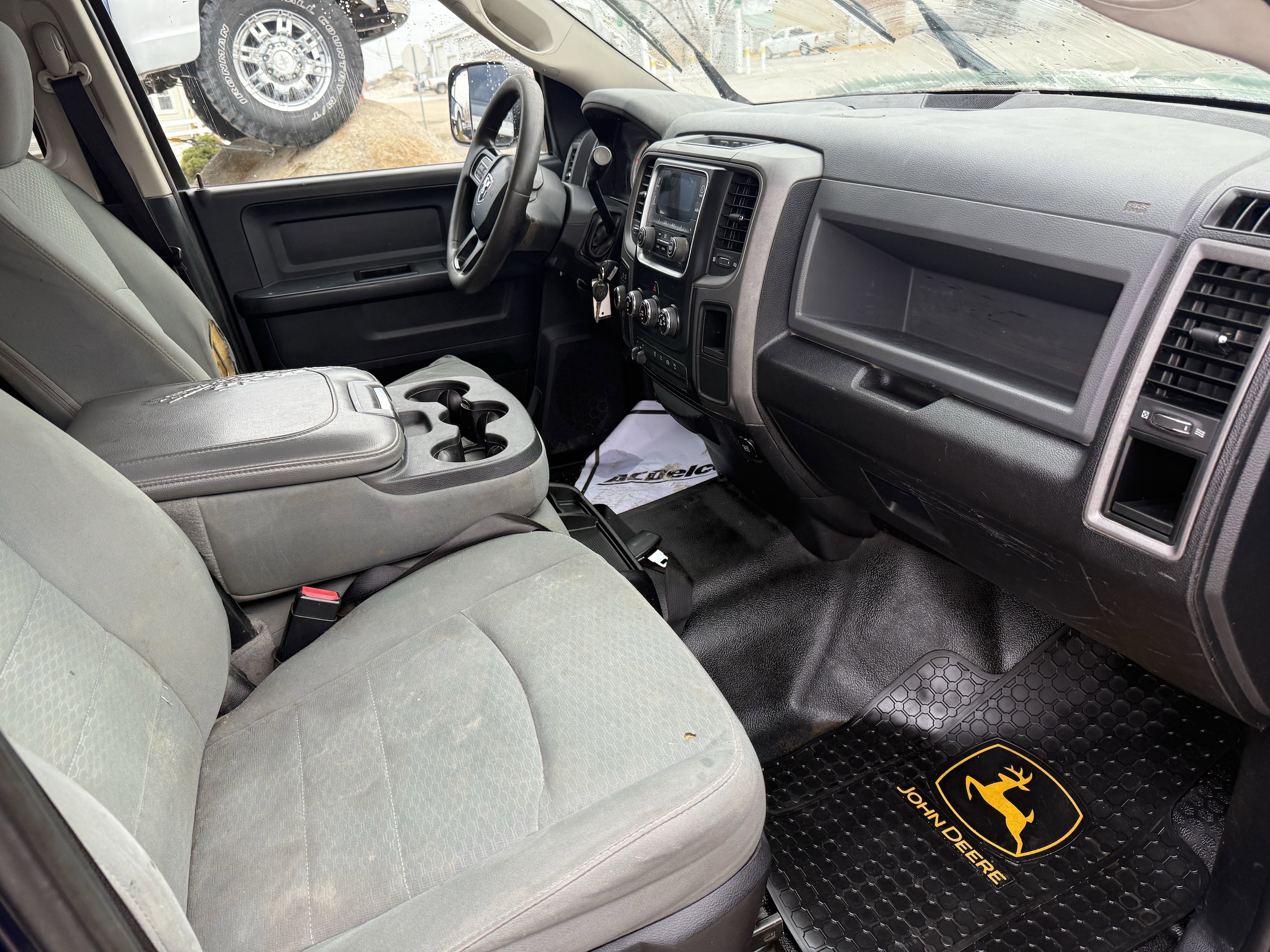 2014 RAM Ram 2500 Pickup Tradesman - Photo 17