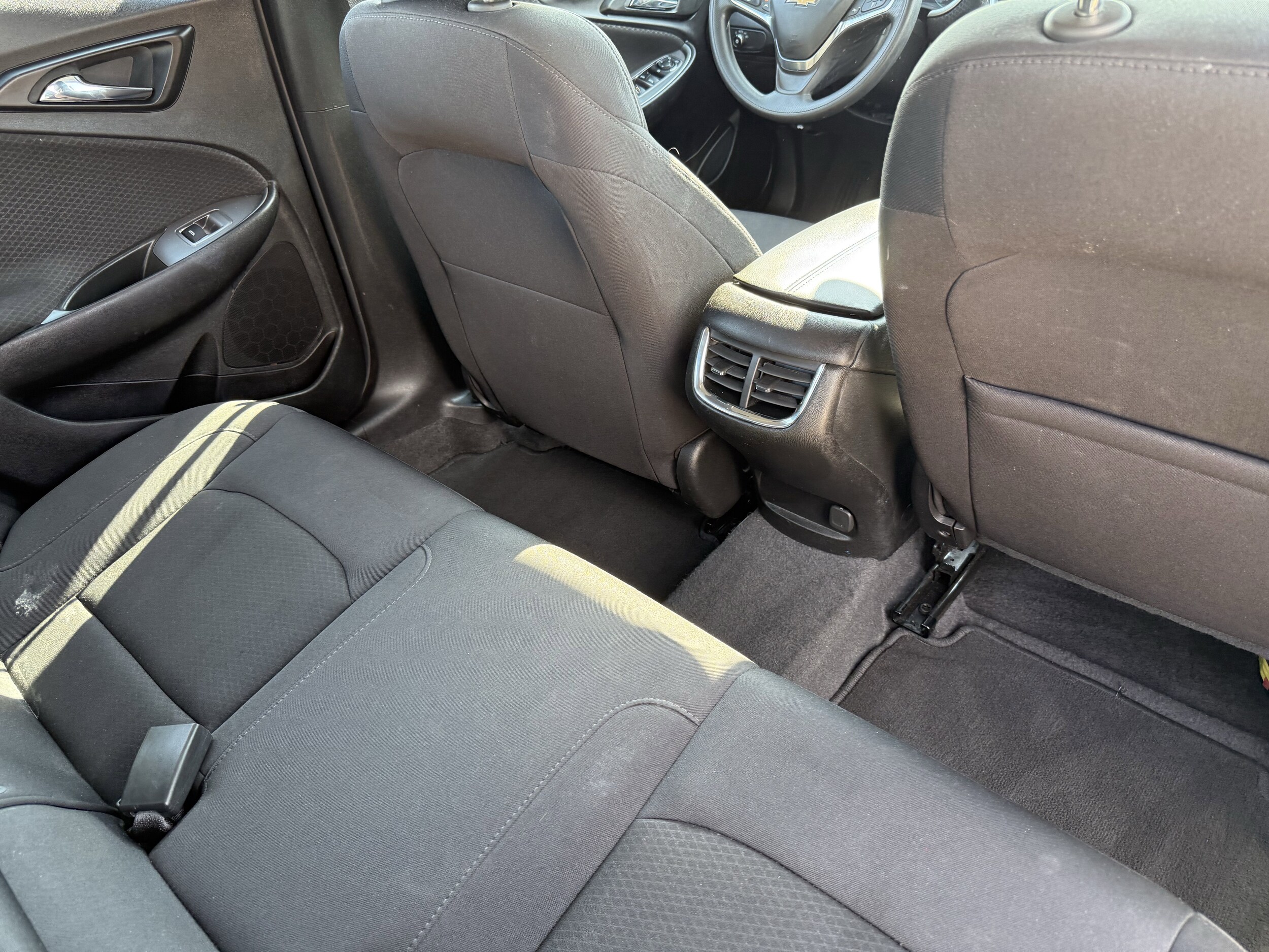 2024 Chevrolet Malibu 1LT - Photo 30