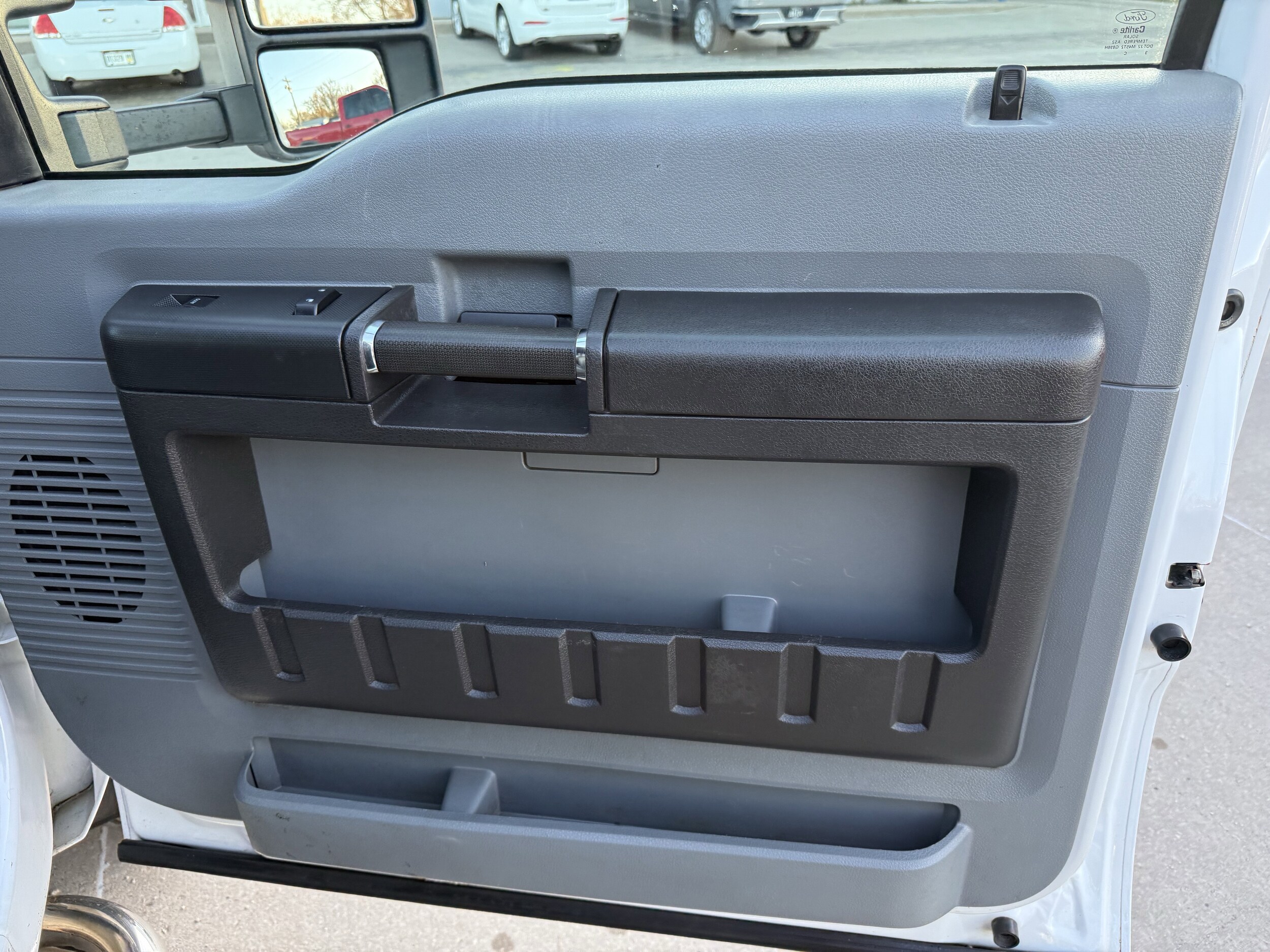 2013 Ford F-450 Super Duty Chassis Cab XL - Photo 22