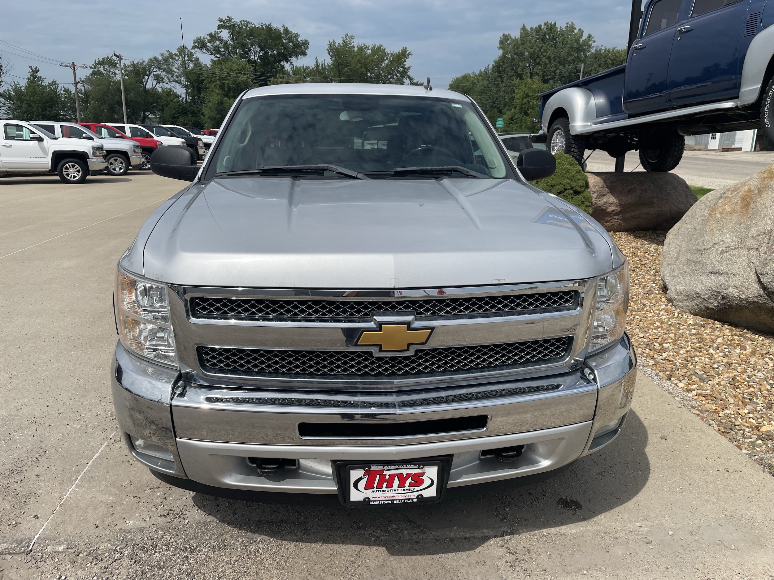 Used 2013 Chevrolet Silverado 1500 LT with VIN 1GCRKSE79DZ319627 for sale in Vinton, IA