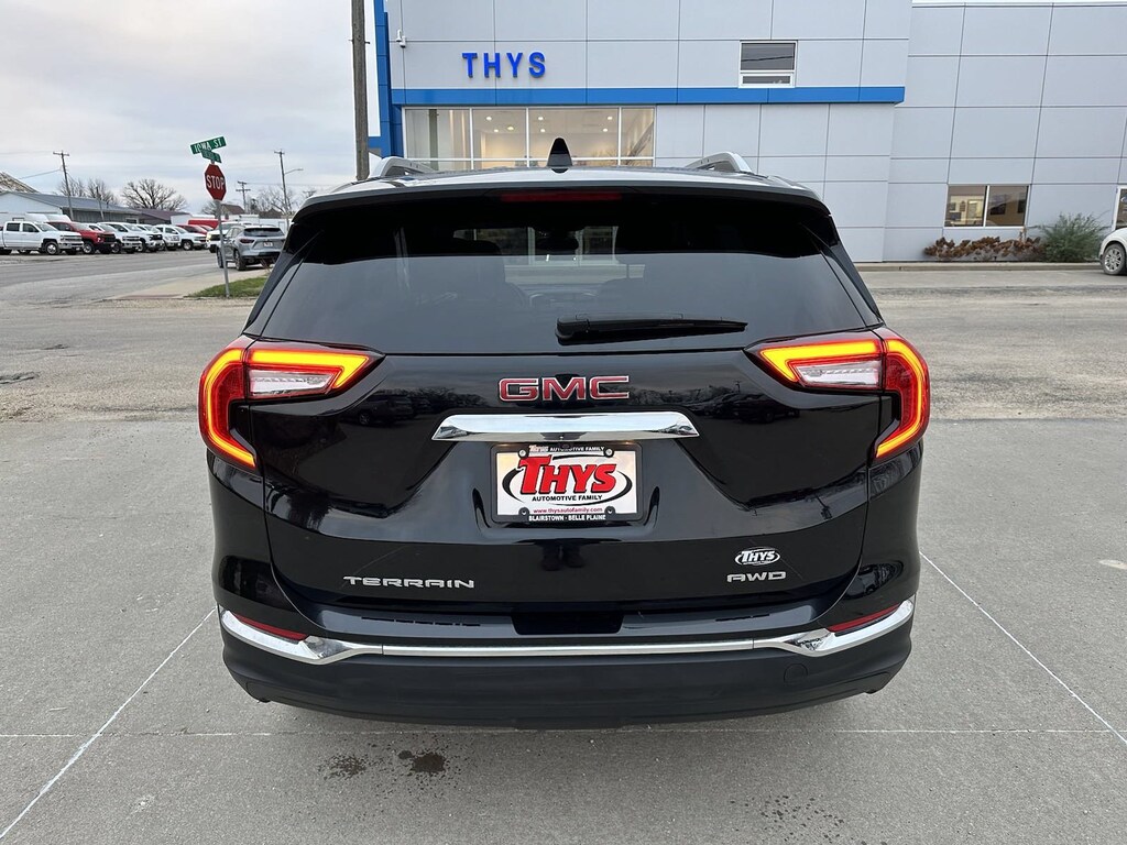 Used 2024 GMC Terrain SLT AWD SLT