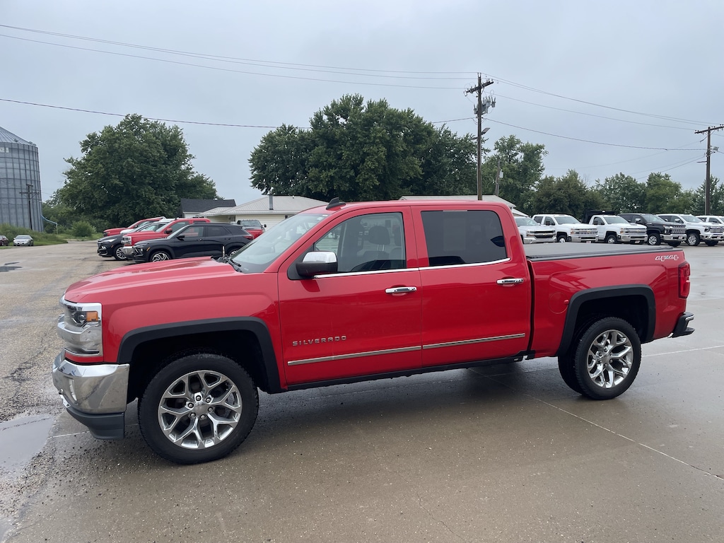 Used 2016 Chevrolet Silverado 1500 LTZ 4WD Crew Cab 143.5 LTZ w/1LZ