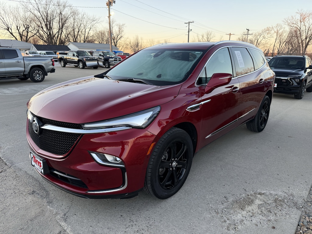 Used 2024 Buick Enclave Essence AWD Essence