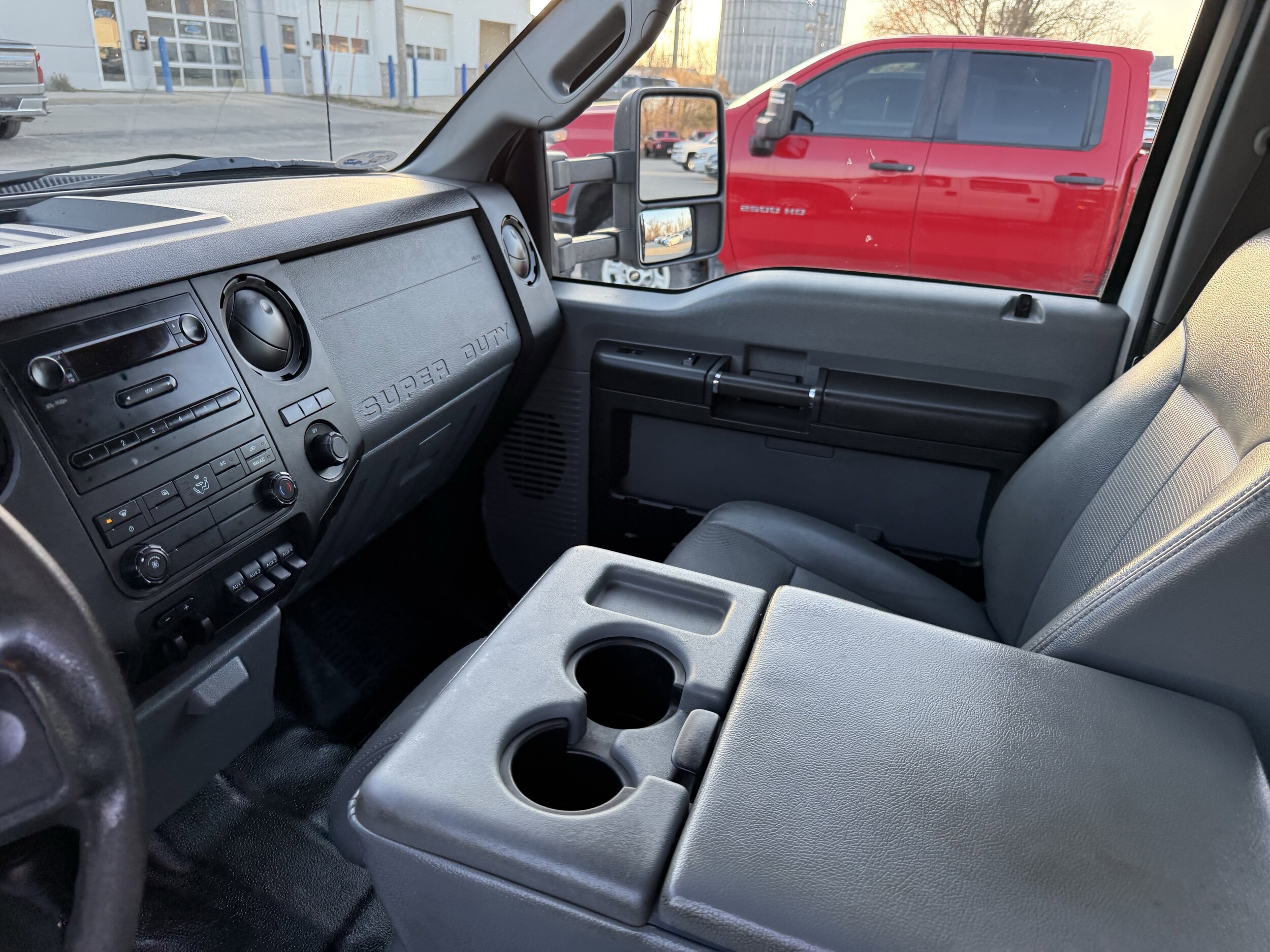 2013 Ford F-450 Super Duty Chassis Cab XL - Photo 15