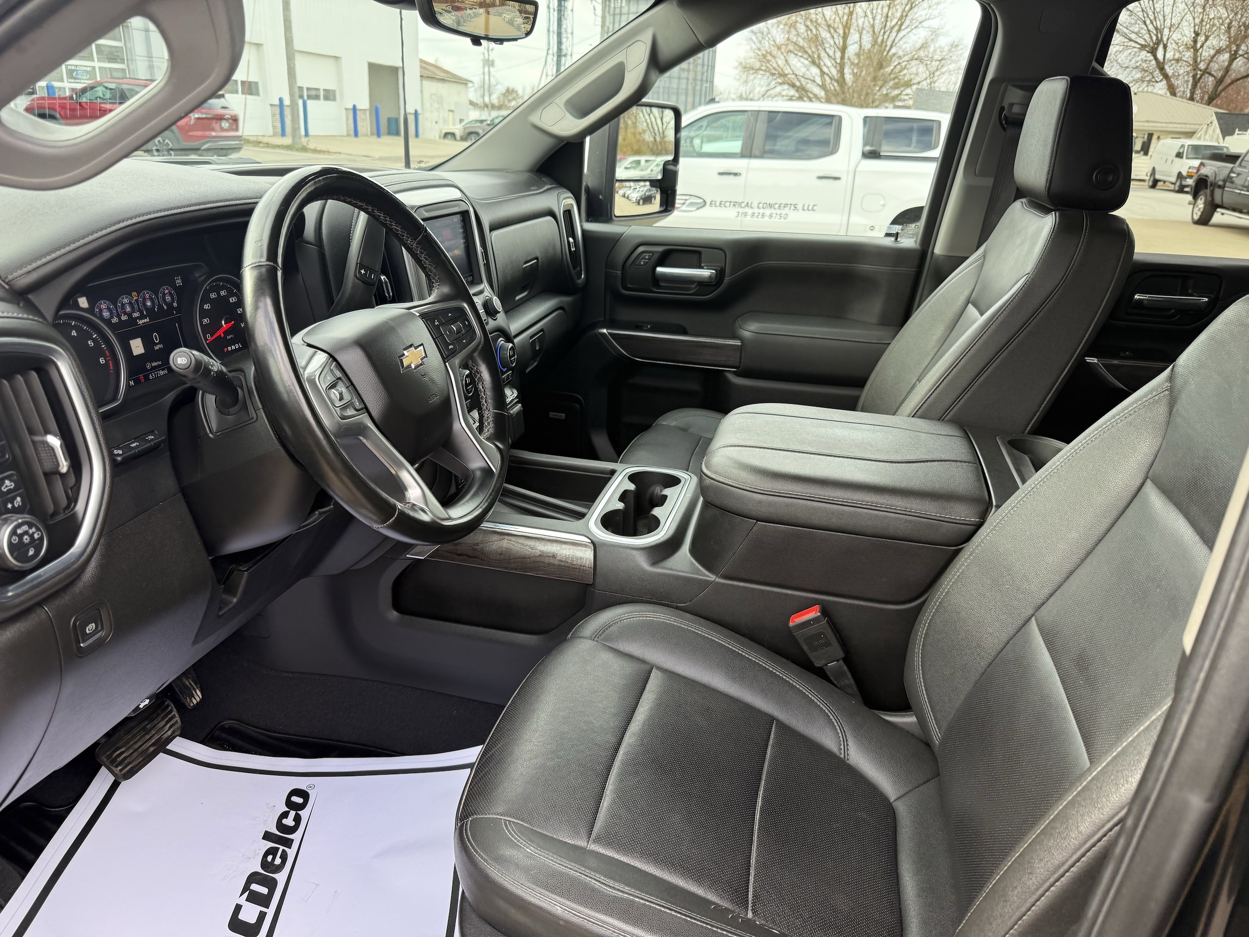 2023 Chevrolet Silverado 3500HD LTZ - Photo 11