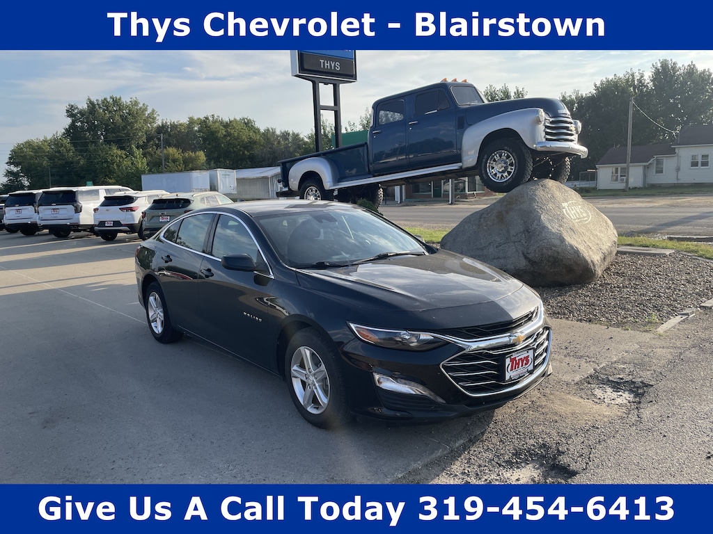 Used 2024 Chevrolet Malibu LT Sedan