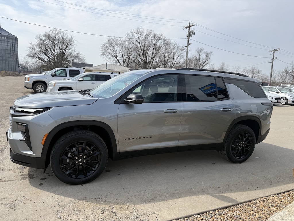 New 2026 Chevrolet Traverse LT SUV