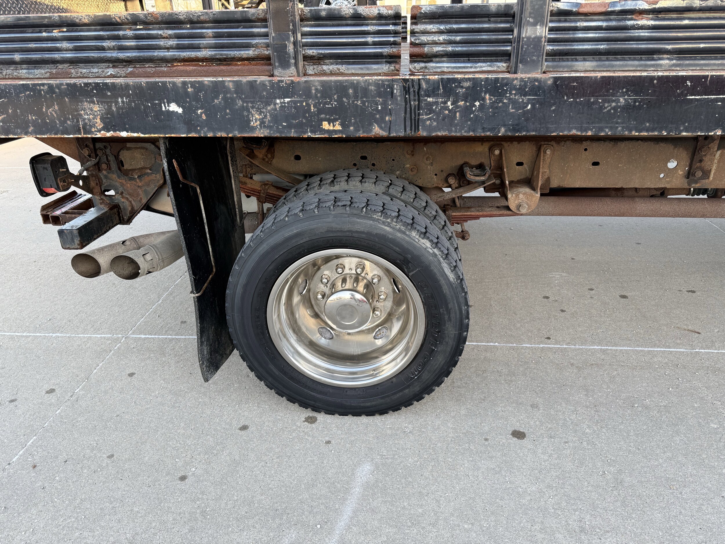 2013 Ford F-450 Super Duty Chassis Cab XL - Photo 9