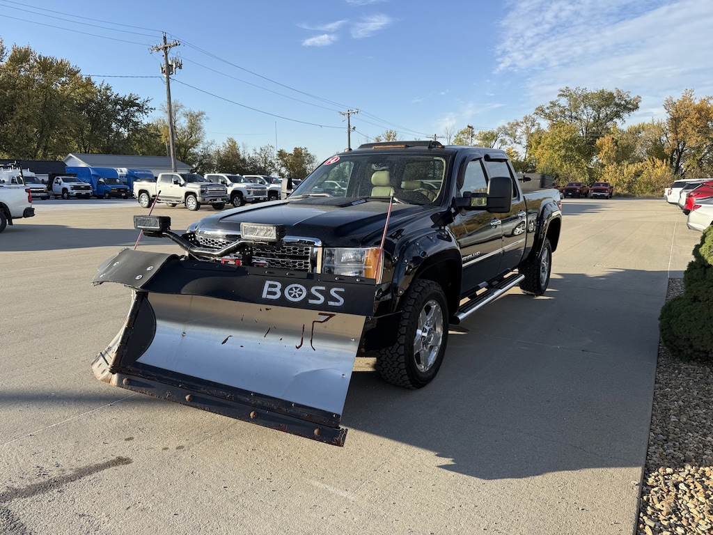 Used 2014 GMC Sierra 2500HD Denali 4WD Crew Cab 153.7 Denali