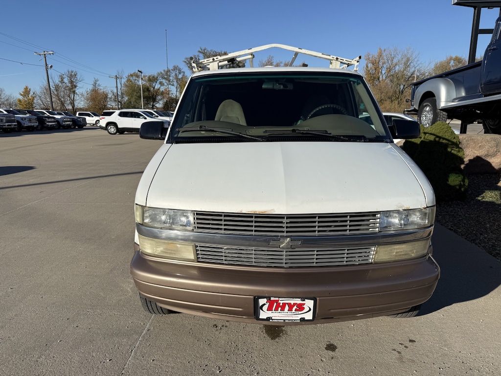 Used 2002 Chevrolet Astro Passenger LS 111 WB AWD
