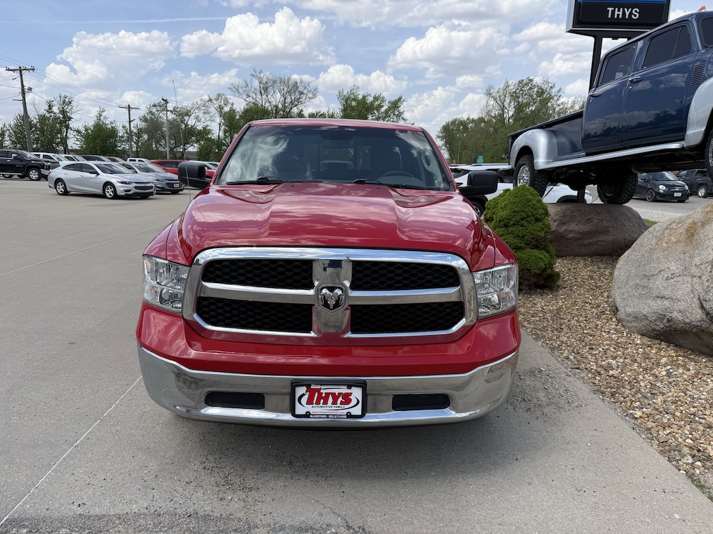 Used 2016 Ram 1500 SLT 4WD Quad Cab 140.5 SLT