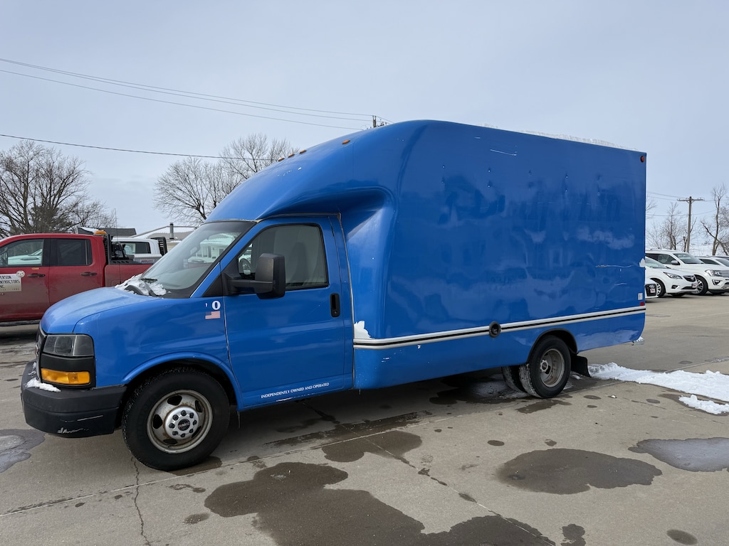 Used 2018 GMC Savana Commercial Cutaway Van