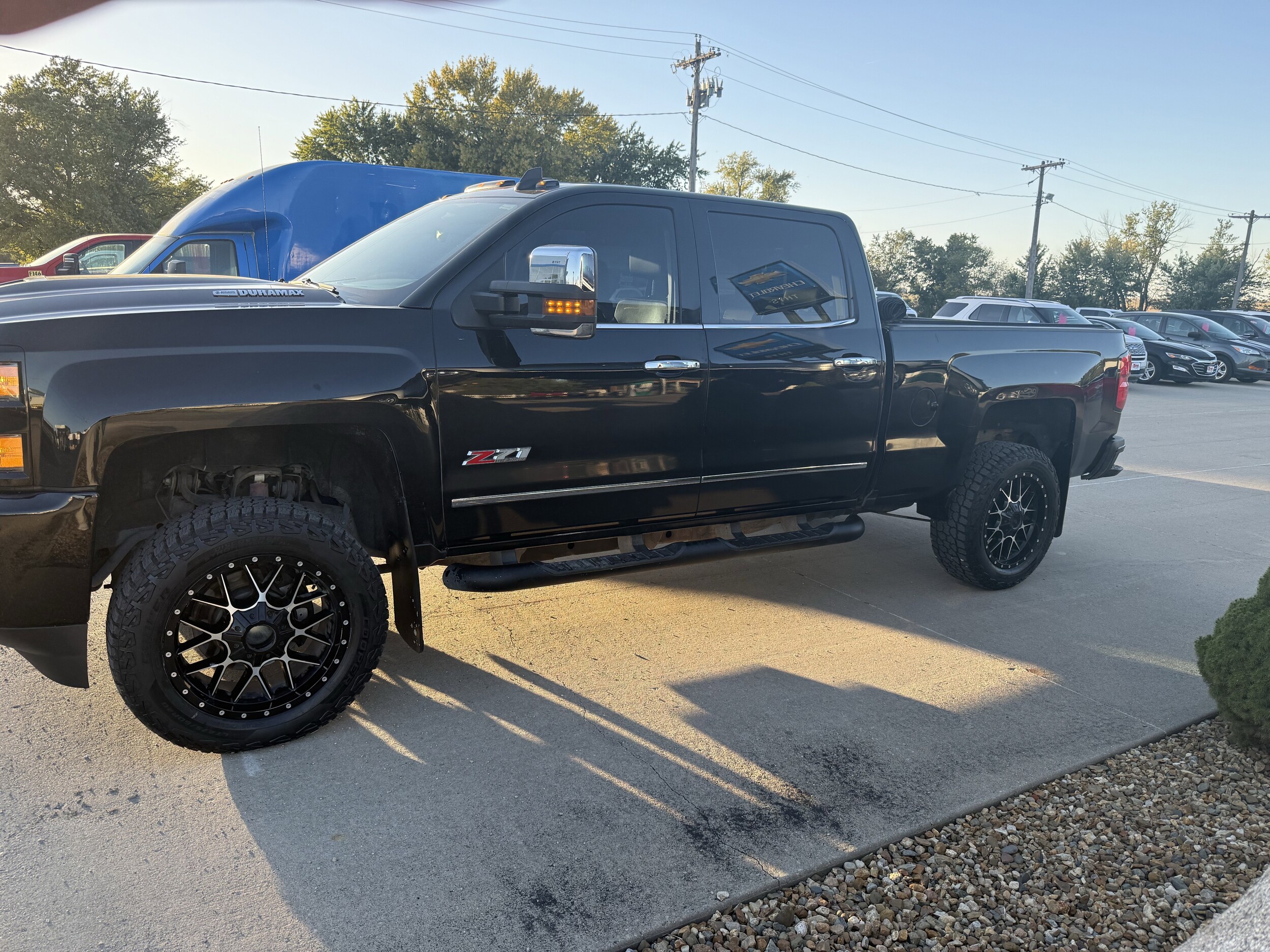 2019 Chevrolet Silverado 2500HD LTZ photo 4