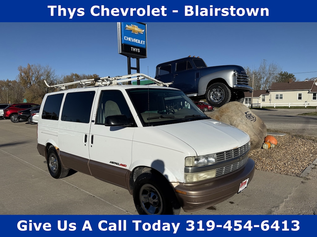 Used 2002 Chevrolet Astro Passenger LS 111 WB AWD