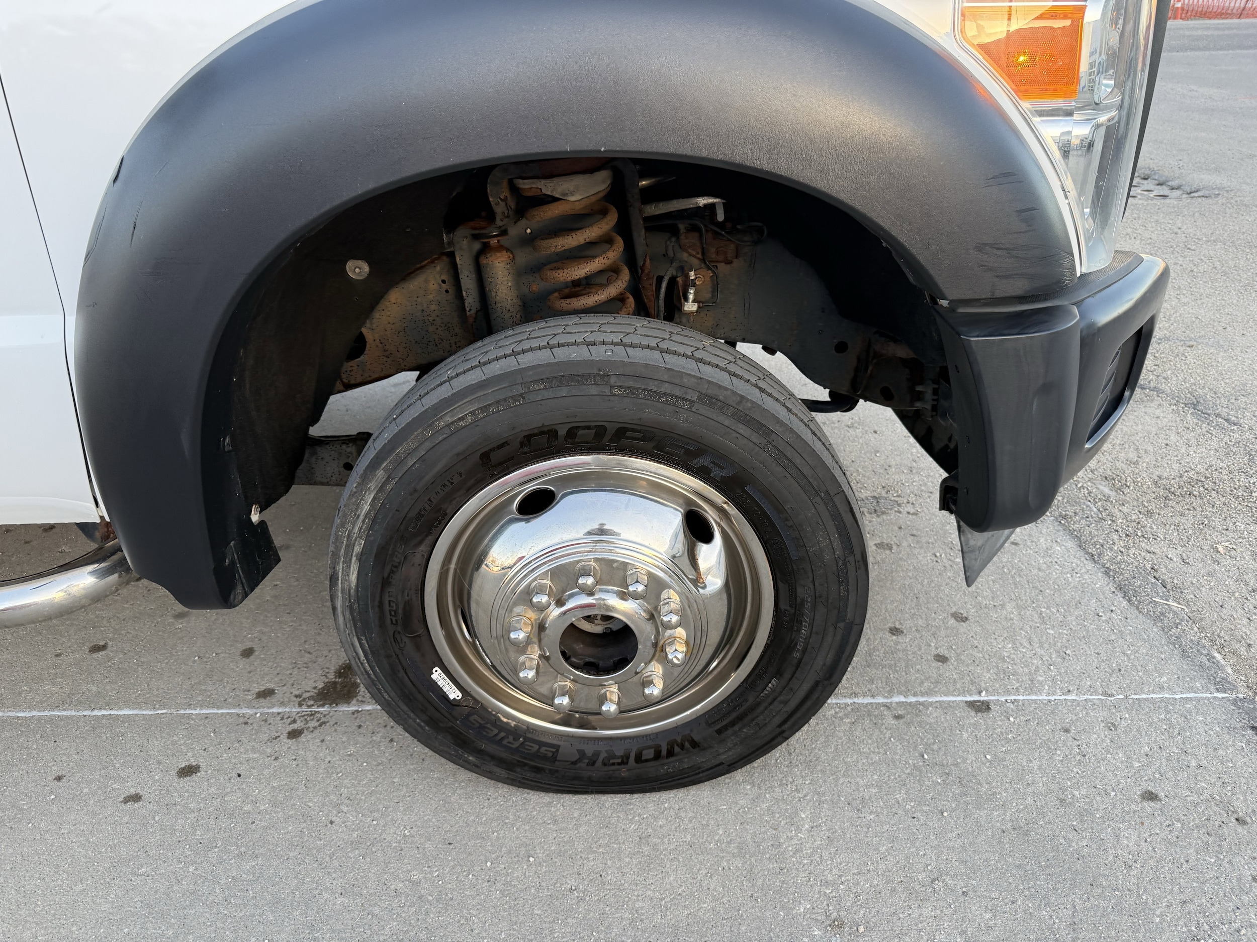2013 Ford F-450 Super Duty Chassis Cab XL - Photo 10