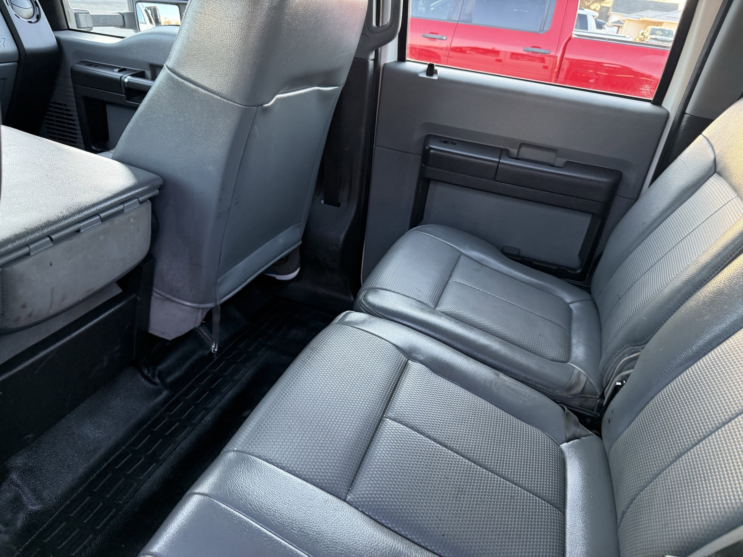2013 Ford F-450 Super Duty Chassis Cab XL - Photo 30