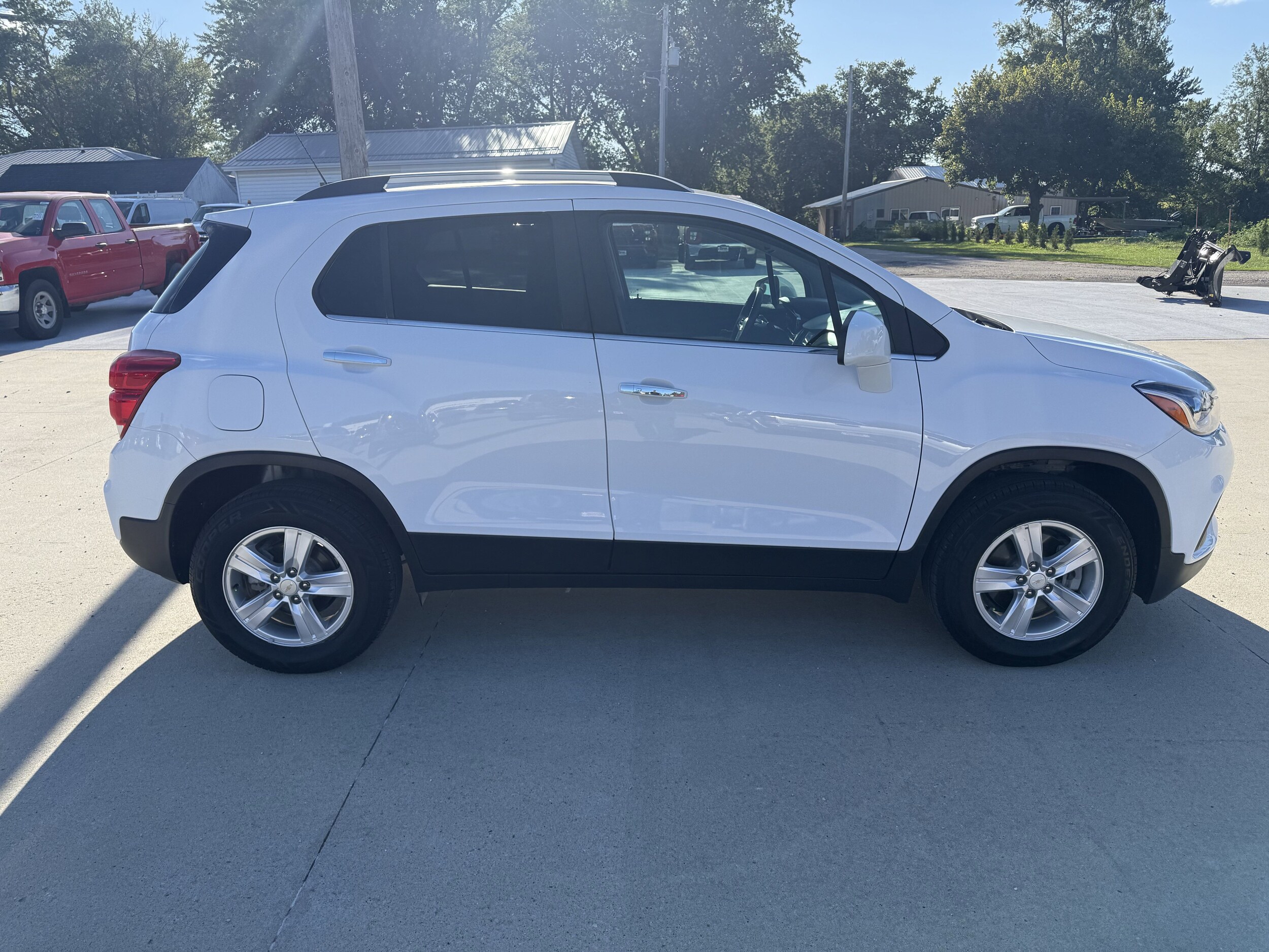 2020 Chevrolet Trax LT photo 4