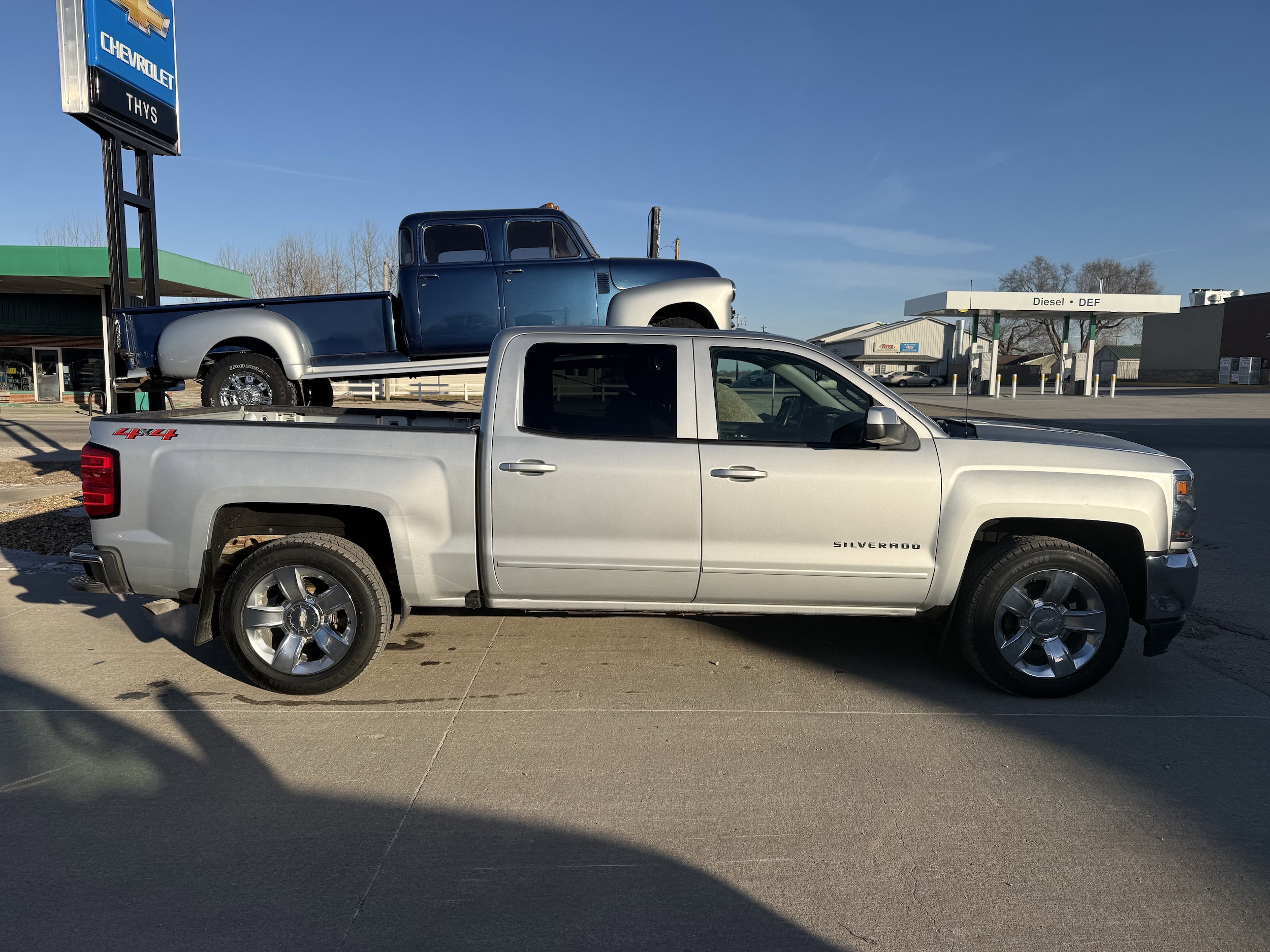 2018 Chevrolet Silverado 1500 LT - Photo 8