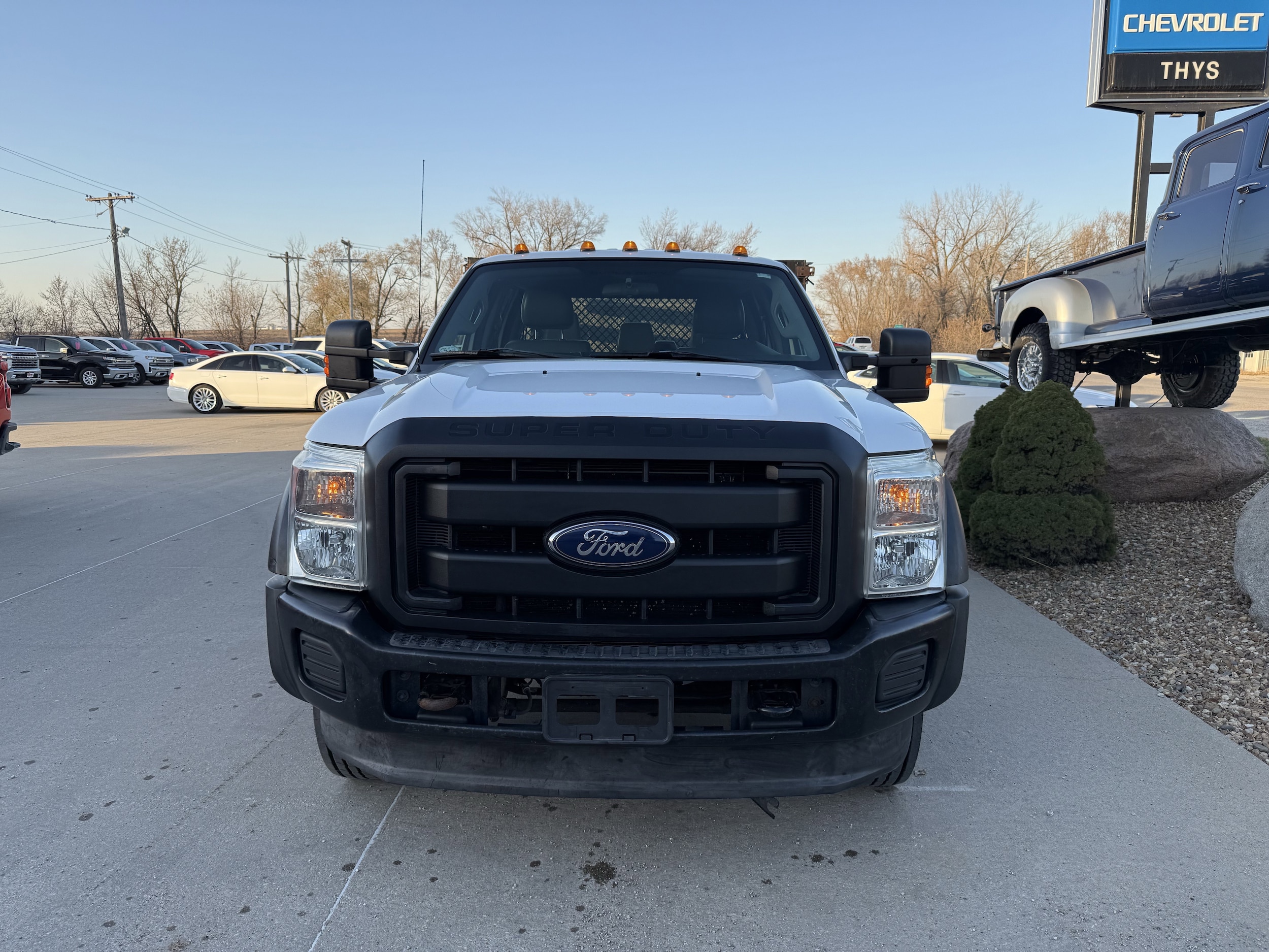 2013 Ford F-450 Super Duty Chassis Cab XL - Photo 2