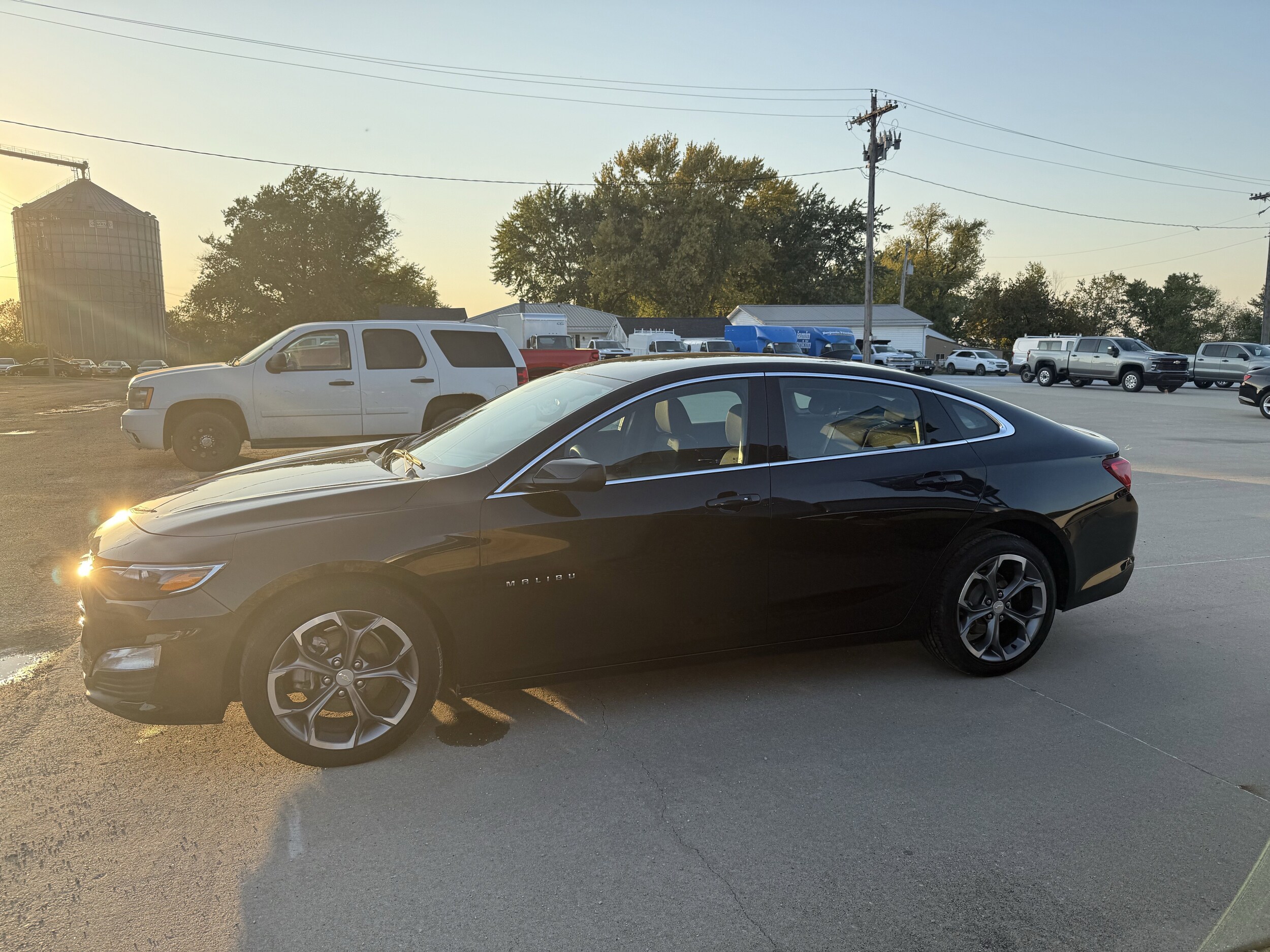 2024 Chevrolet Malibu 1LT photo 4