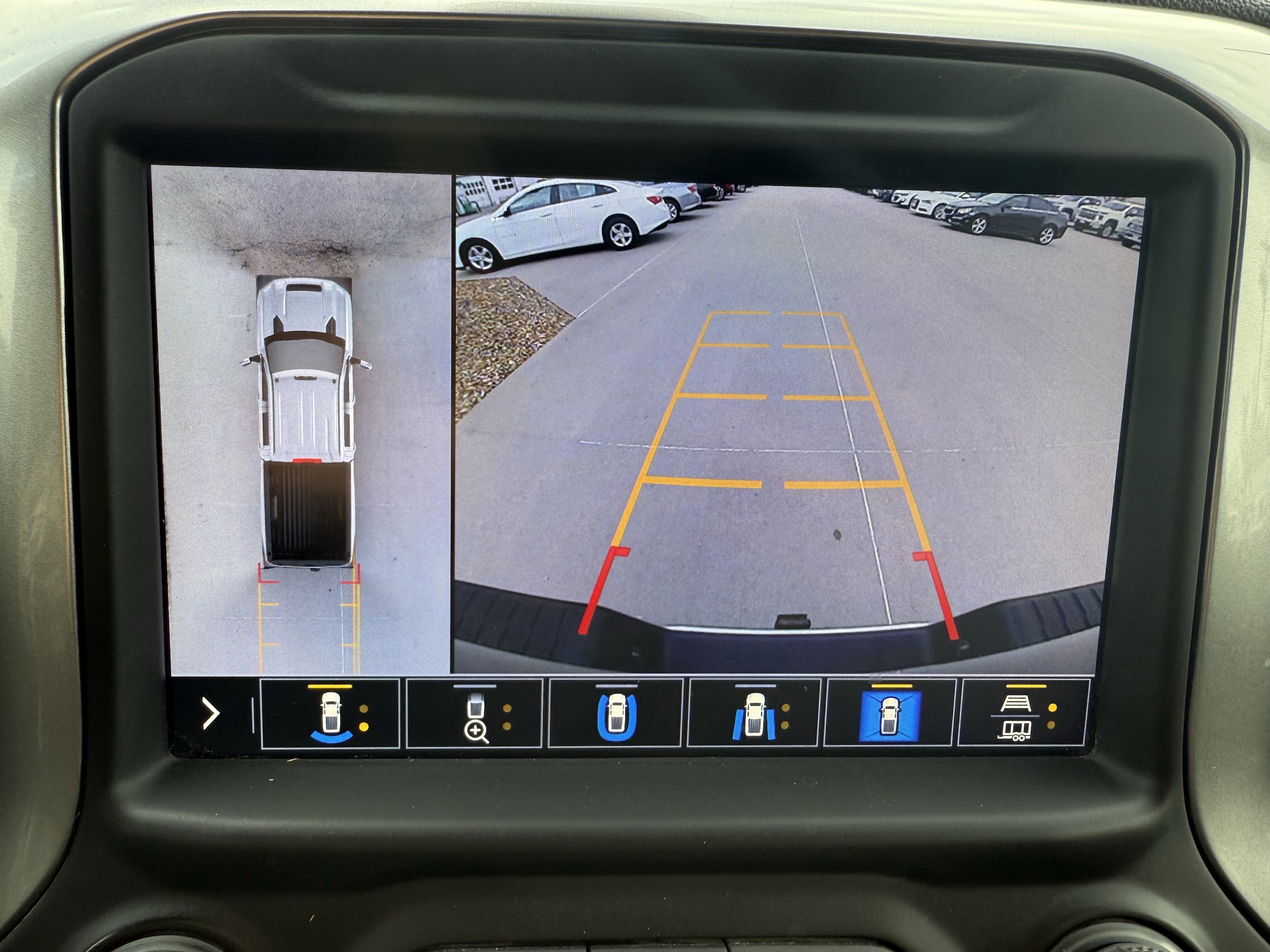 2023 Chevrolet Silverado 3500HD LTZ - Photo 18