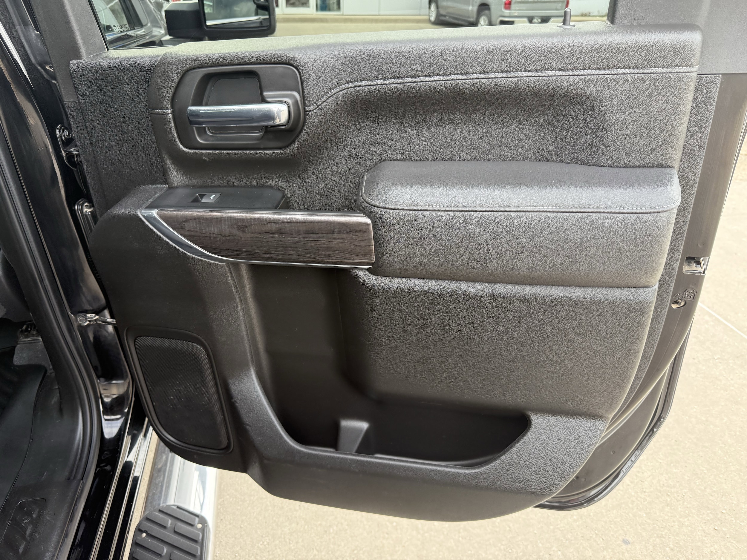 2023 Chevrolet Silverado 3500HD LTZ - Photo 29