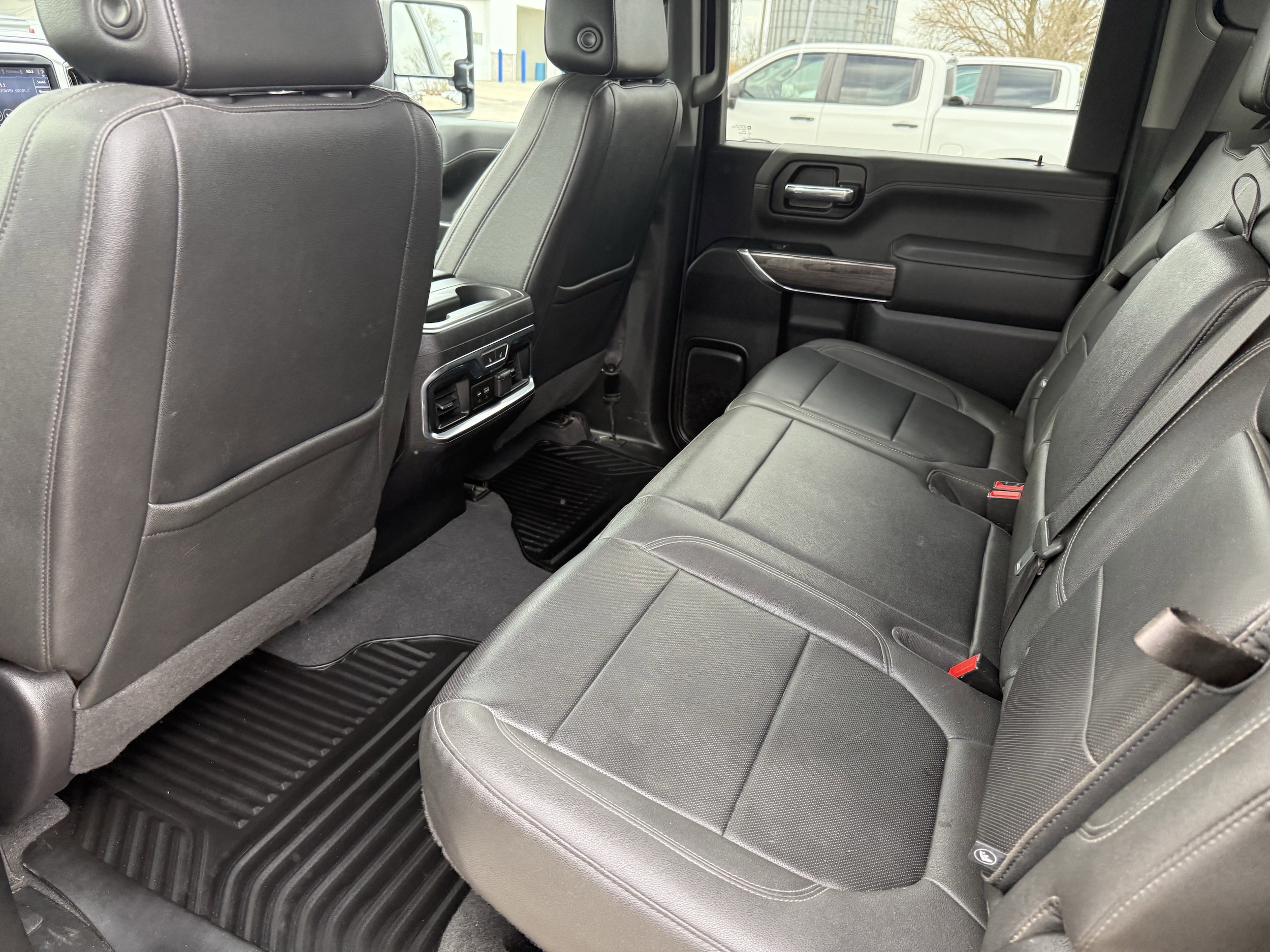 2023 Chevrolet Silverado 3500HD LTZ - Photo 34
