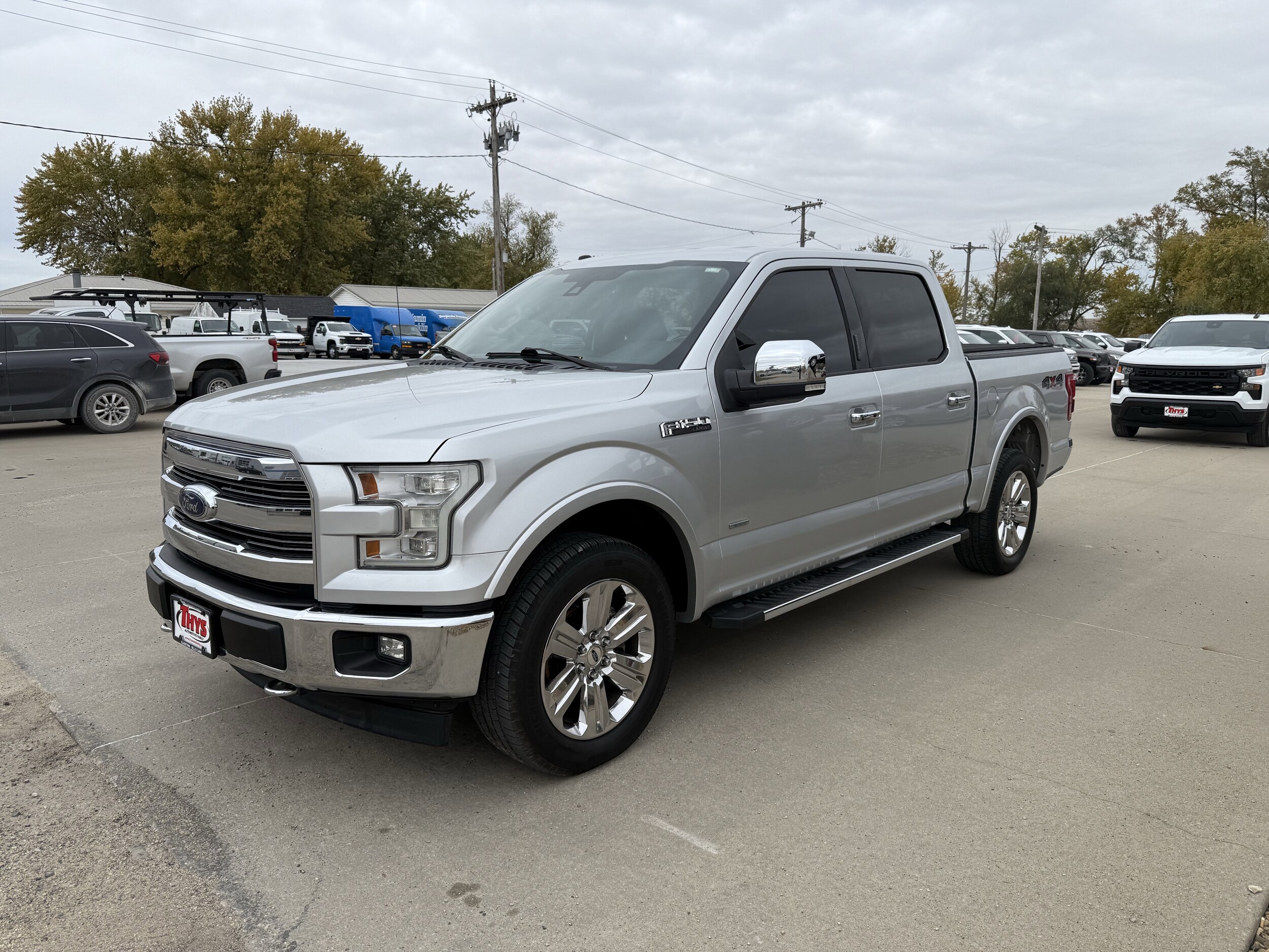 2017 Ford F-150 Lariat photo 3